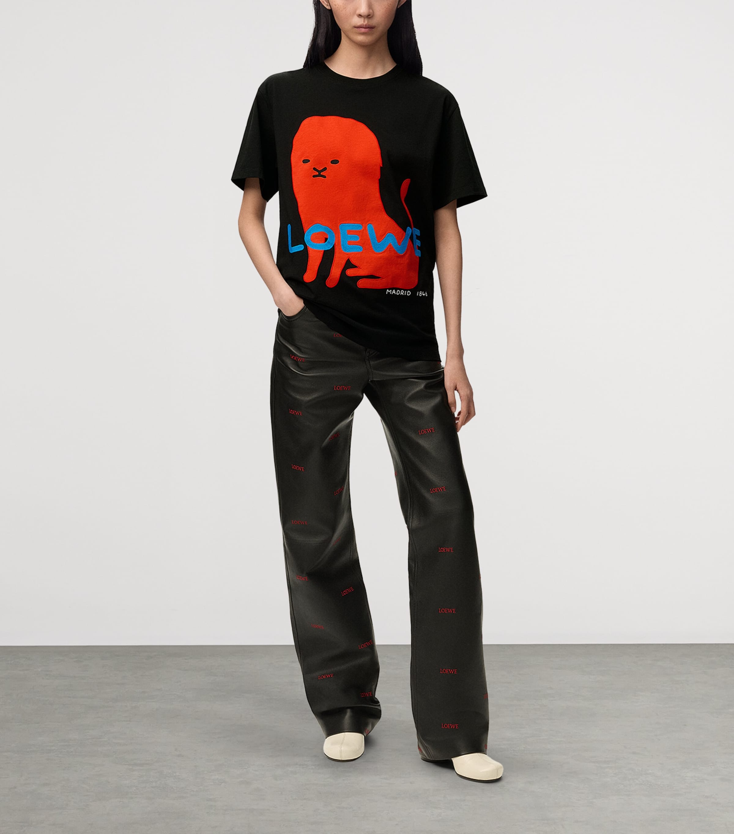 LOEWE Womens Cotton-Blend Printed T-Shirt Black Image 2
