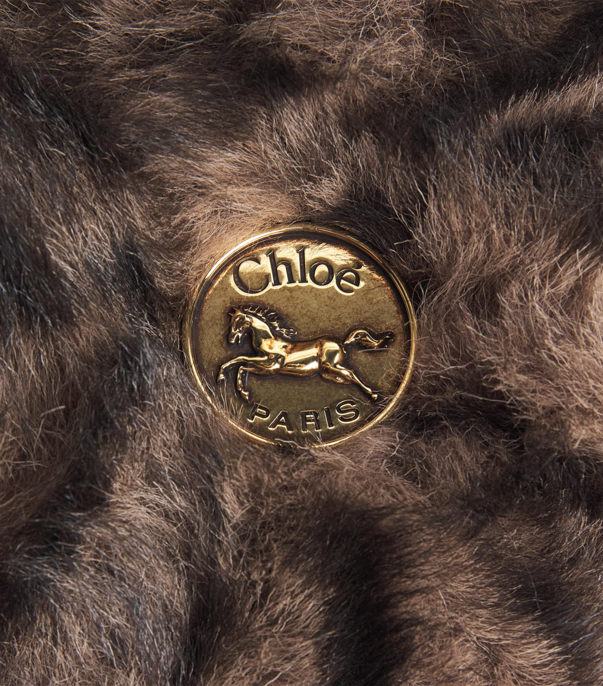 Chloé Shearling Plissé Shoulder Bag Kohl Brow Image 4