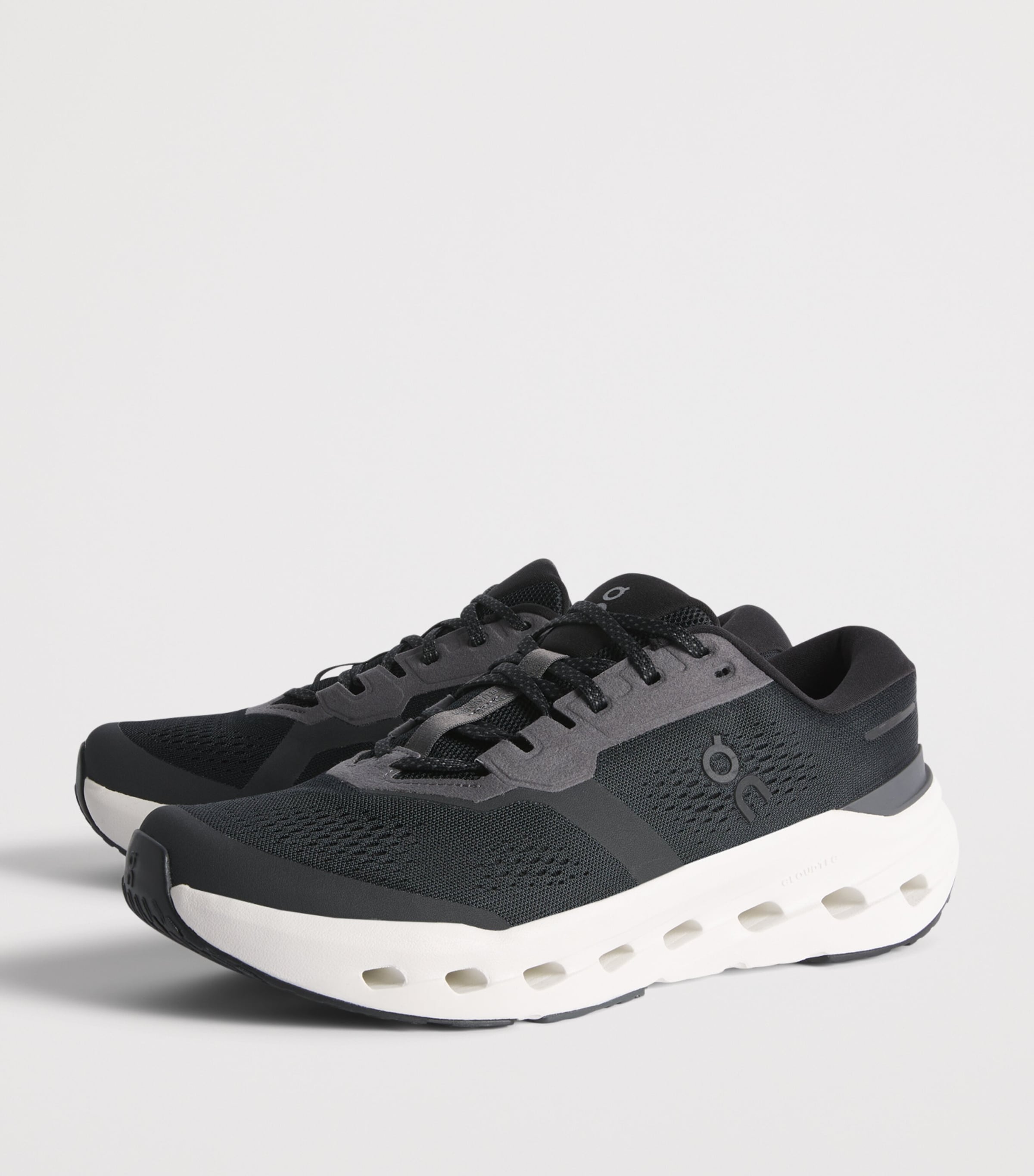 On Mens Cloudrunner 3 Trainers Black | Ivory Image 3