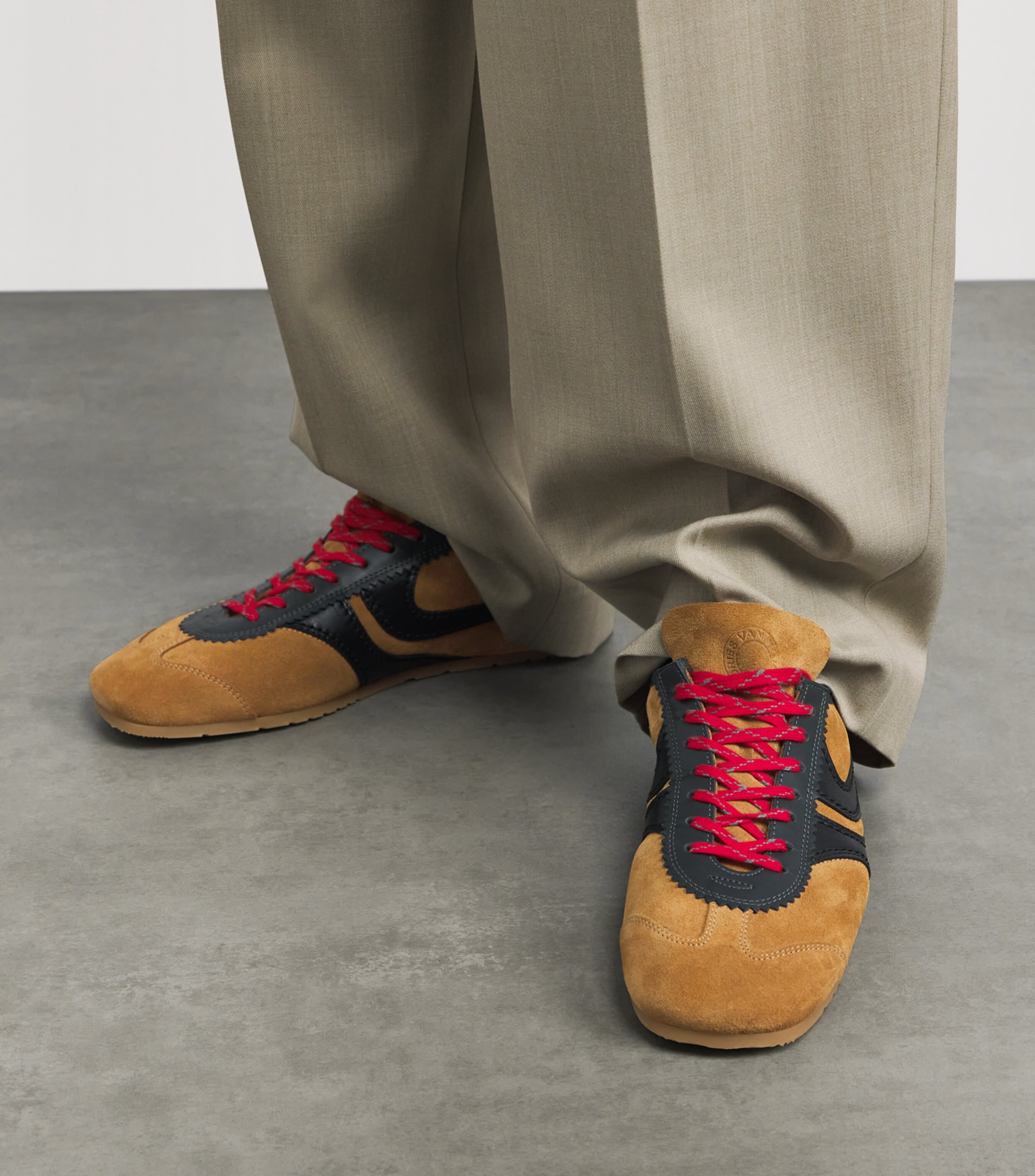 DRIES VAN NOTEN Mens Suede Dustin Sneakers Beige Image 2