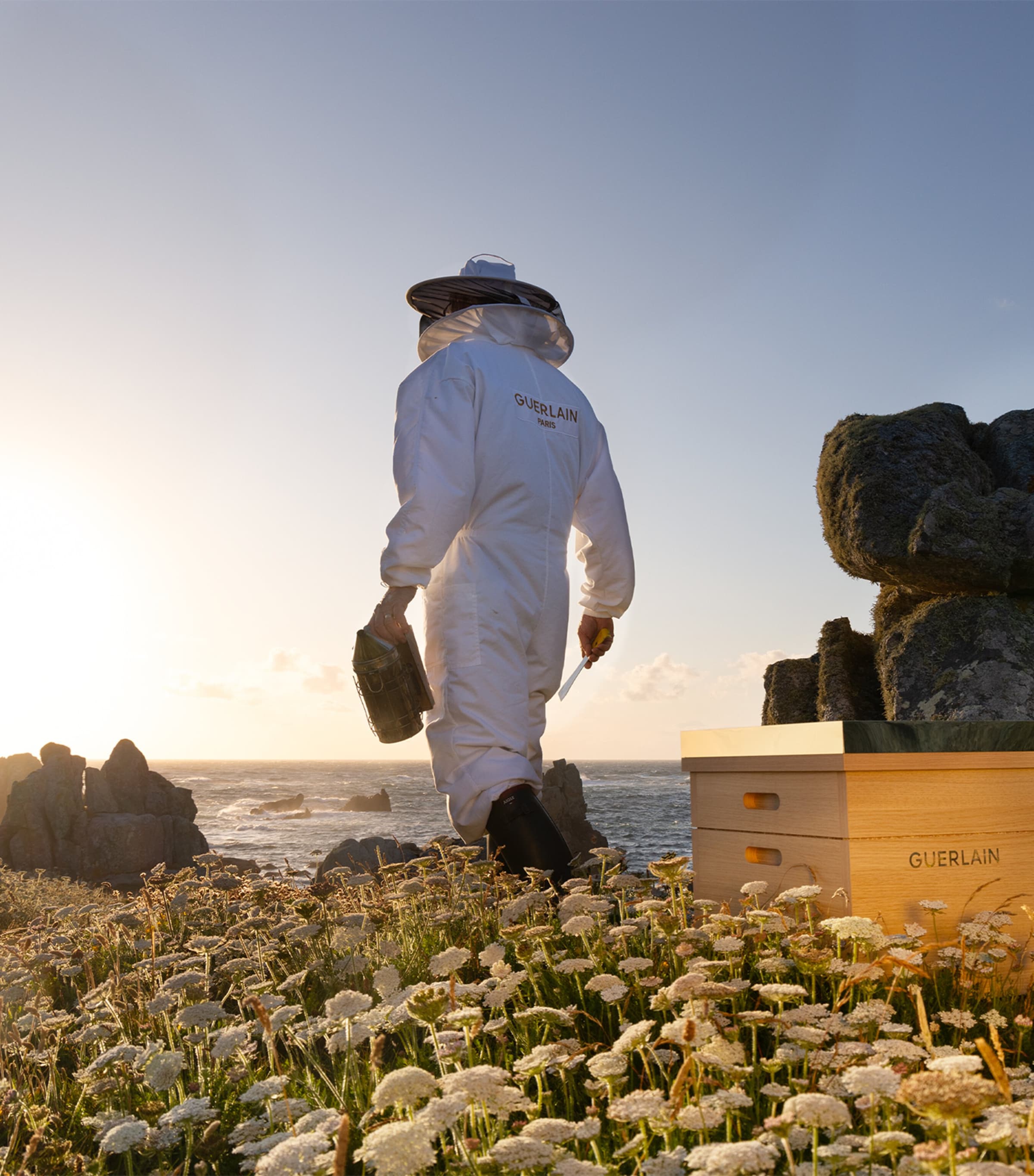 Abeille Royale Honey Bond Treatment Leave-In Care (150ml) NO COLOUR Image 8