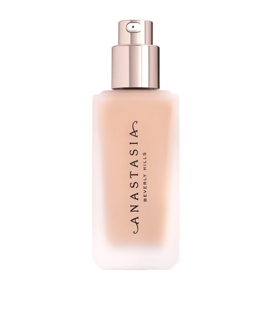 Impeccable Blurring Second-Skin Matte Foundation SHADE 13 3CR Image 2