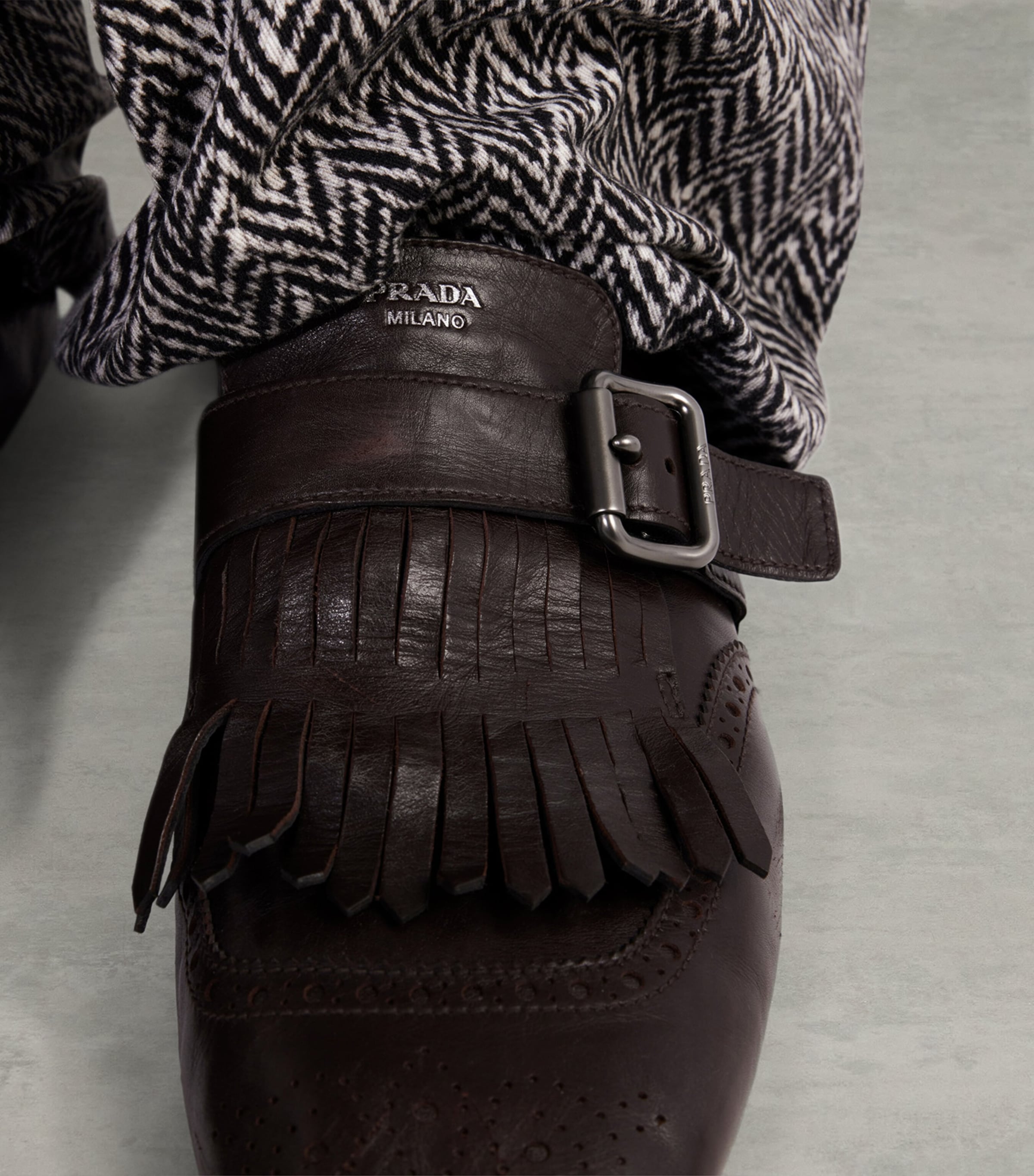 Calf Leather Fringed Monk-Strap Shoes F0003 Image 2