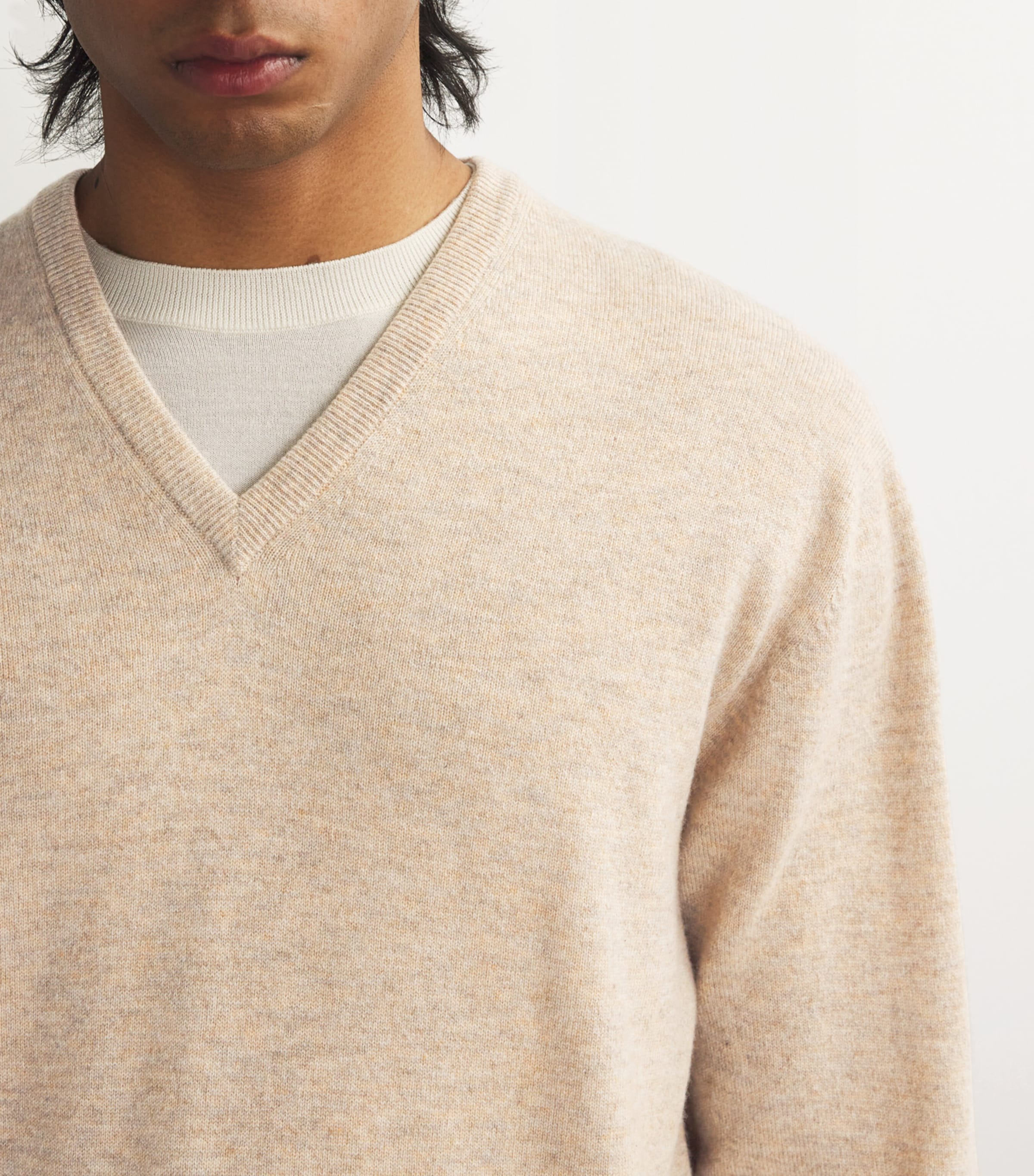Johnstons Of Elgin Beige Cashmere V-Neck Sweater | Harrods US