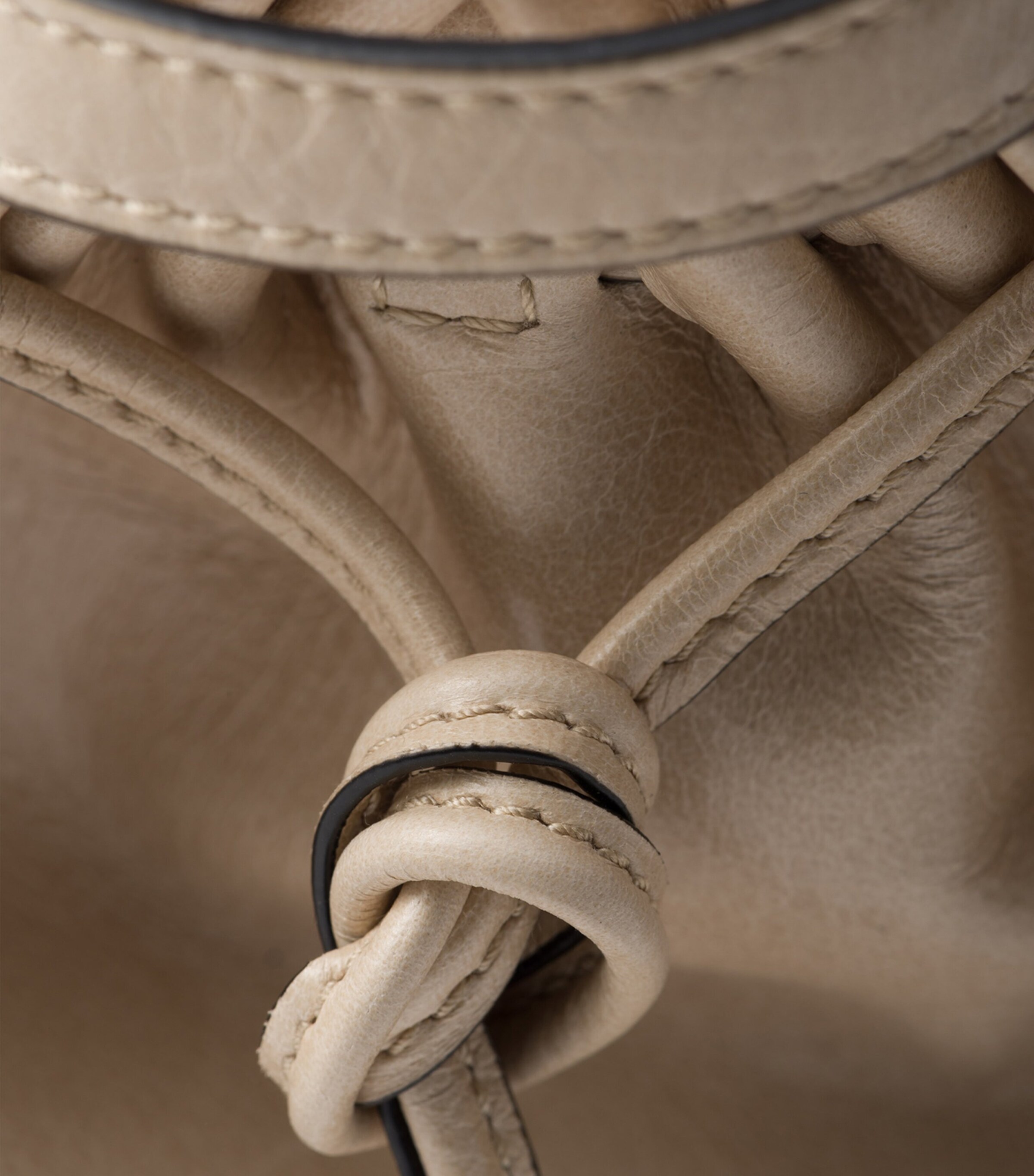 Medium Leather Bonnie Shoulder Bag F03MV Image 6