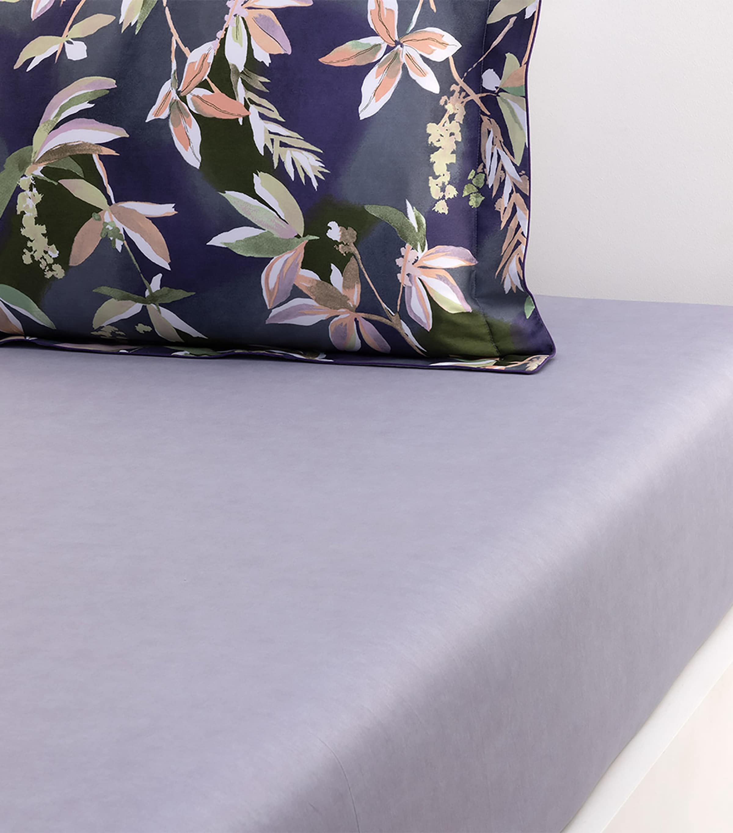 Yves Delorme Brume Fitted Sheet In Blue