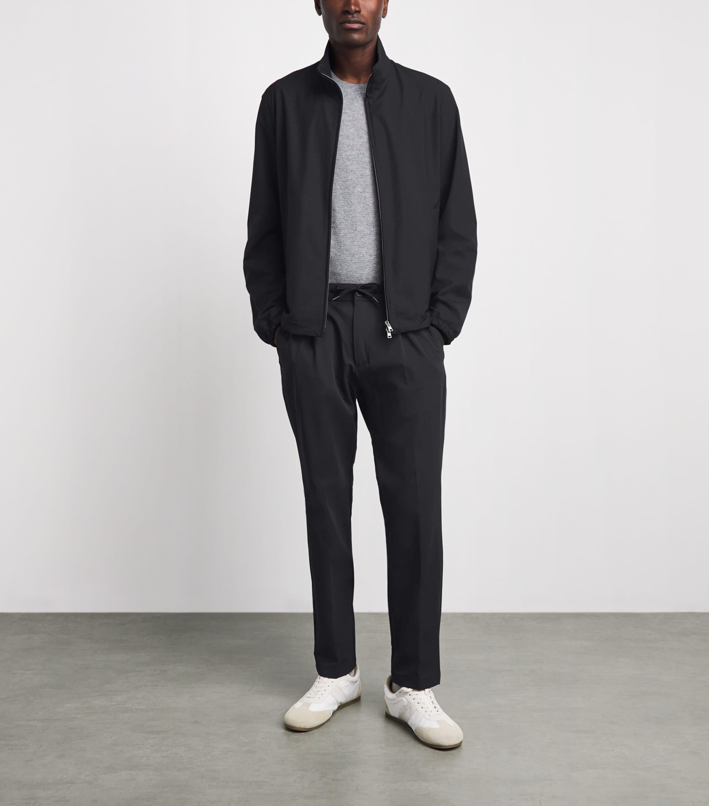 Herno Mens Stretch Technical Drawstring Trousers Nero Image 2