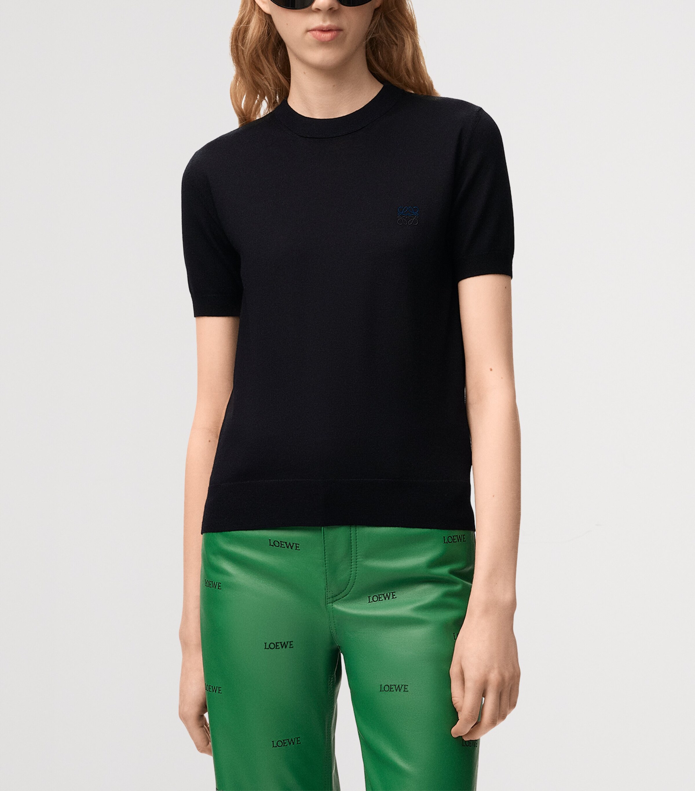 LOEWE Womens Wool-Blend Anagram Top Black/navy Blue Image 3
