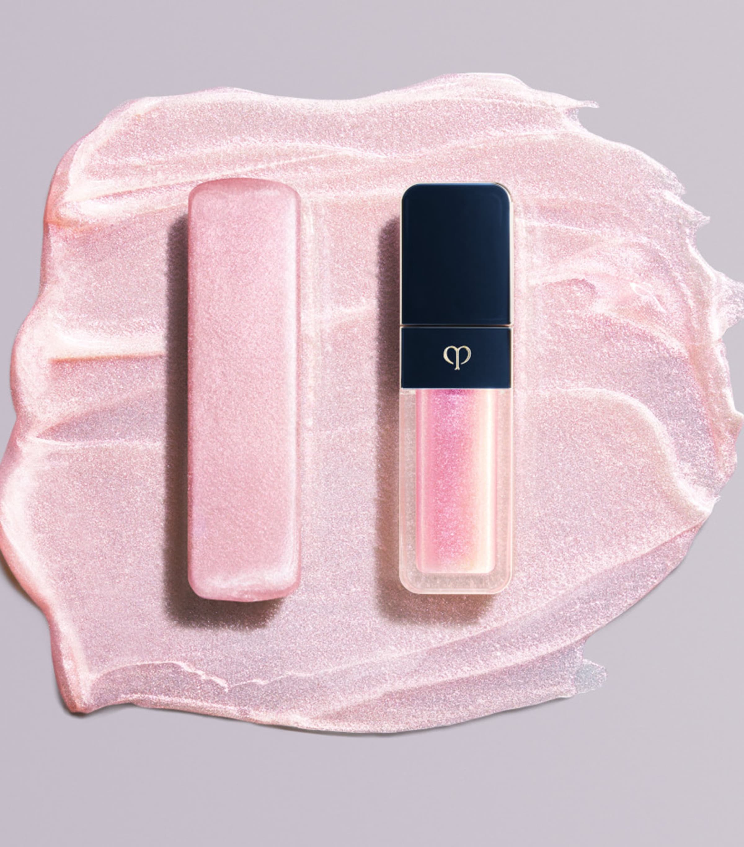 Cream Rouge Sparkles Lip Gloss 303 MED MAGNIFICA Image 4