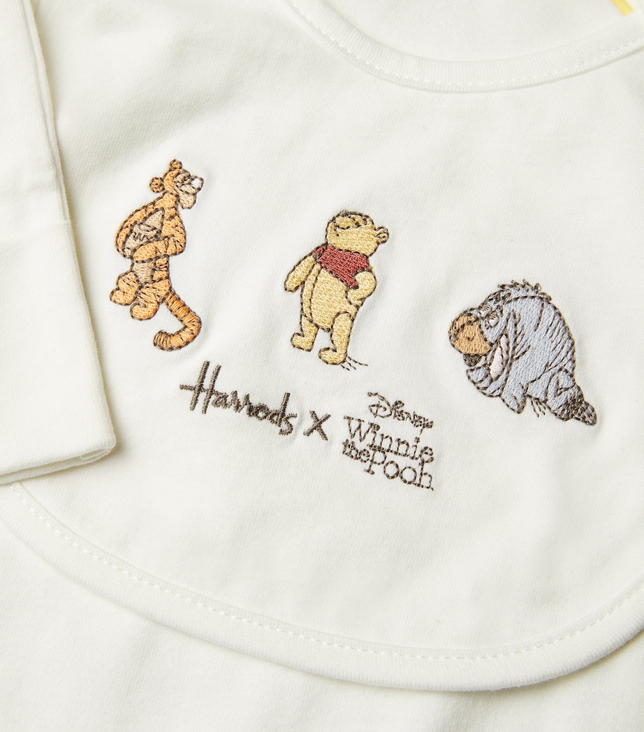 x Winnie The Pooh All-In-One and Bib Set WHITE Image 4