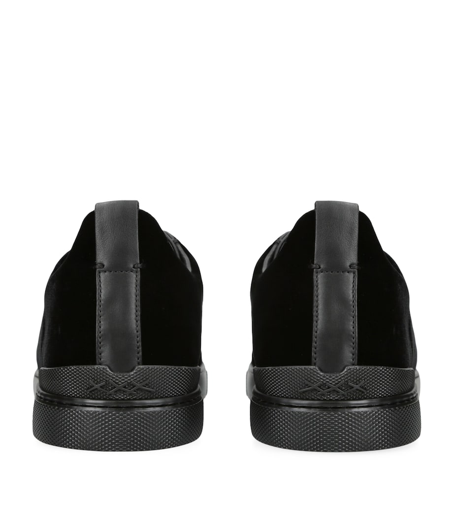 Velvet Triple Stitch Sneakers BLACK Image 2