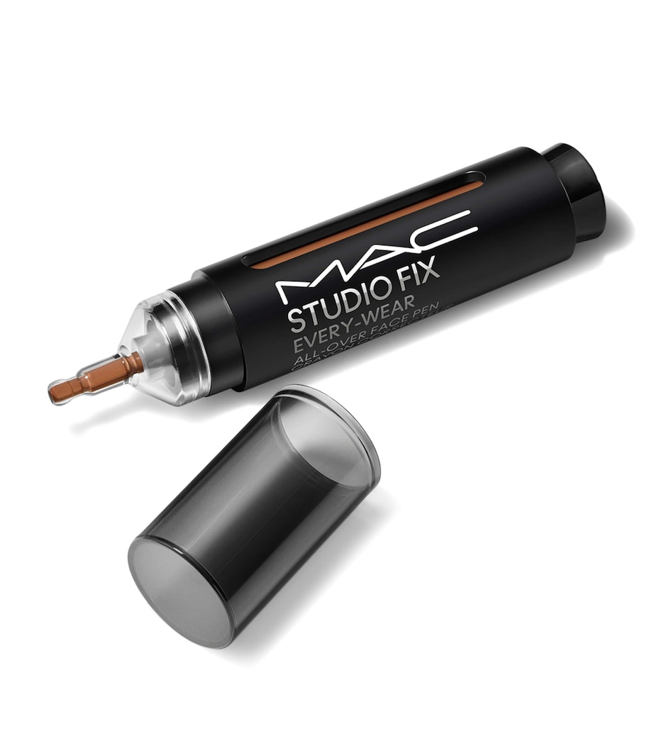 Studio Fix Every-Wear All-Over Face Pen NC50 Image 2