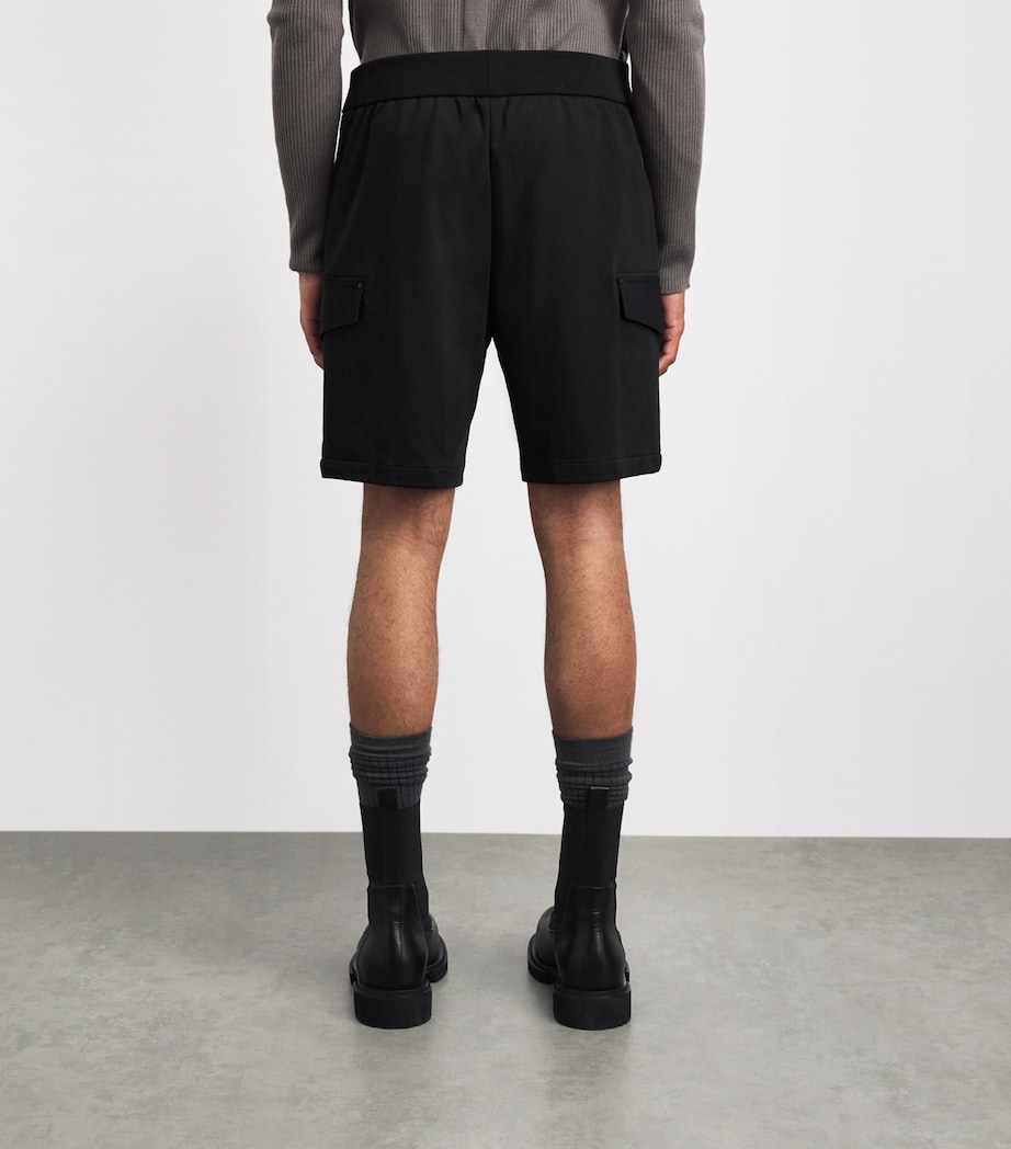 Moose Knuckles Mens Dalon Cargo Sweatshorts Black Image 5