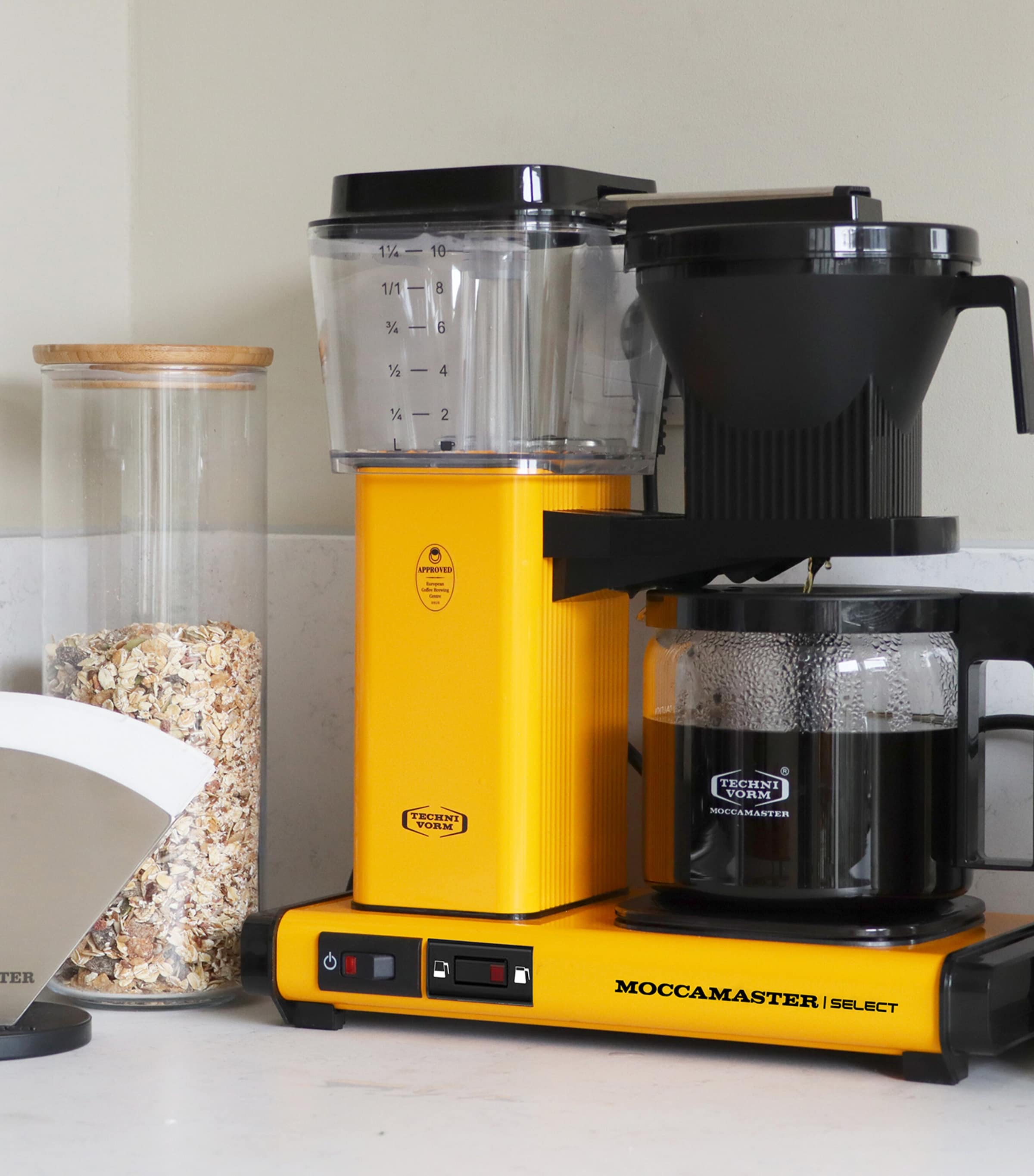 Moccamaster KBG Select Filter Coffee Machine Yellow Pepper Image 3