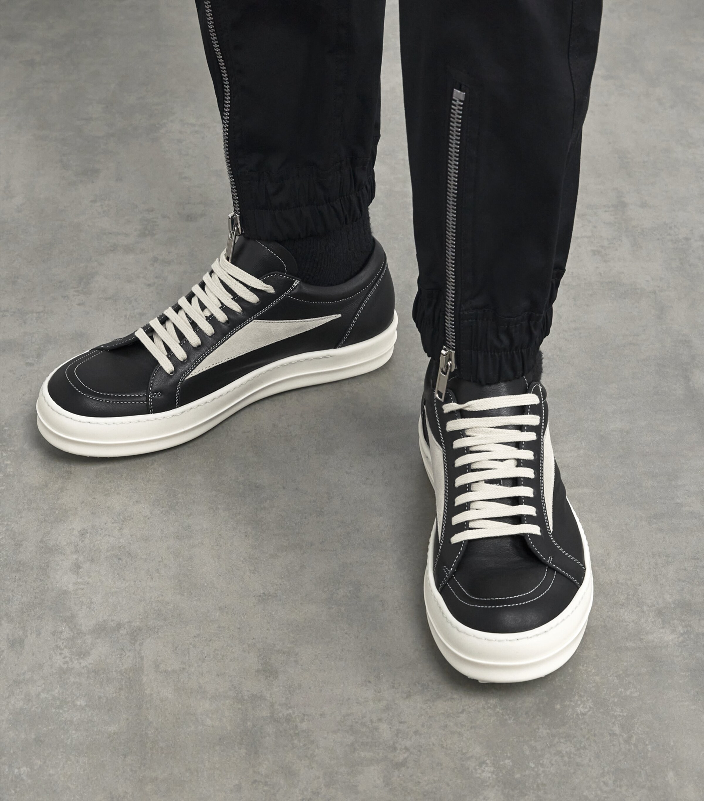 Rick Owens Leather Vintage Low-Top Sneakers Black/milk/milk Image 2