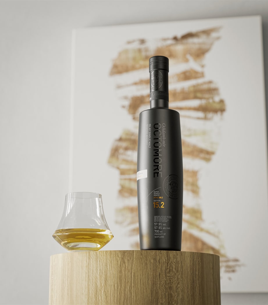 Octomore 15.2 Islay Single Malt Whisky (70cl) NO COLOUR Image 2