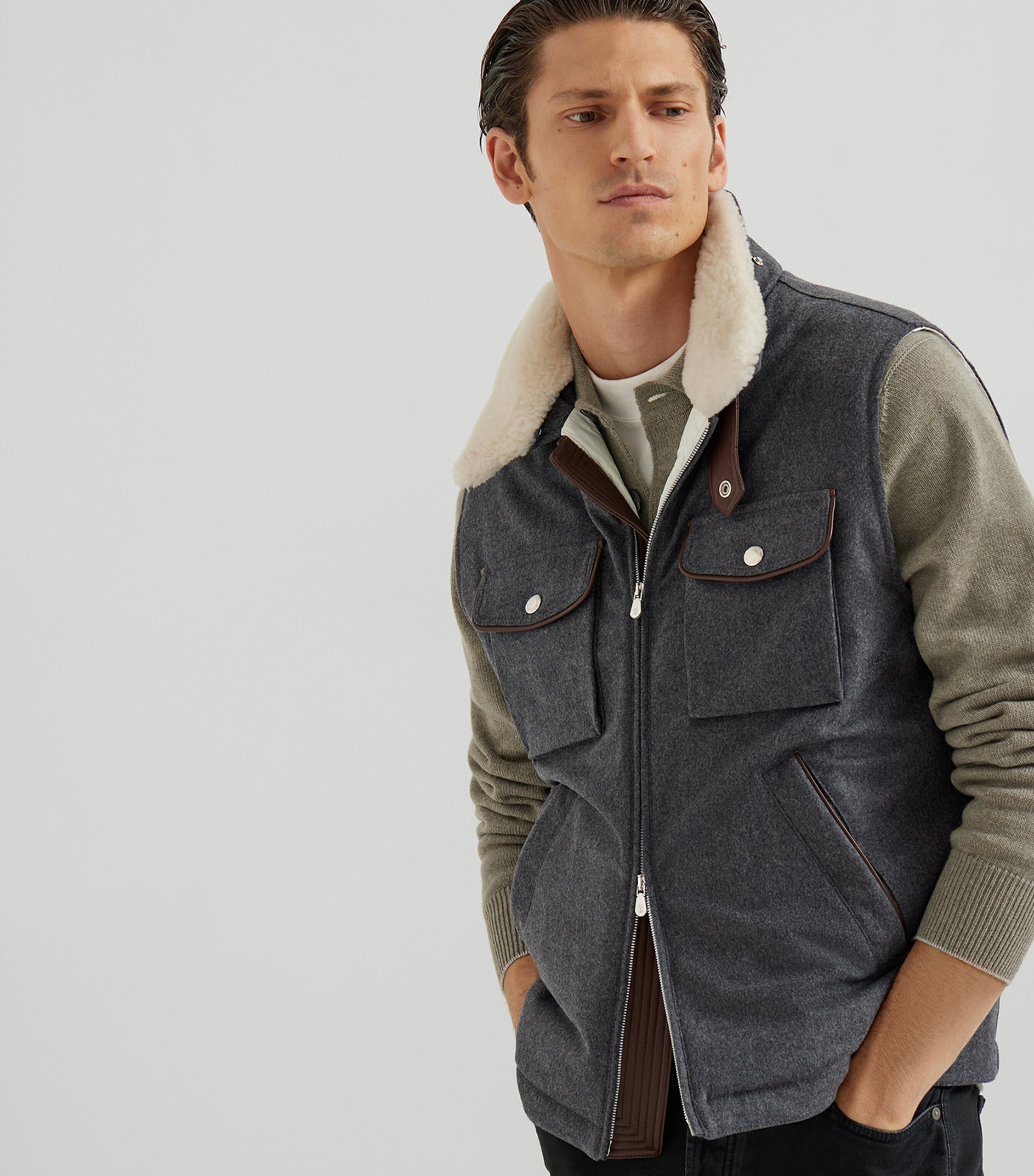 Wool Down Gilet CQH40 Image 2
