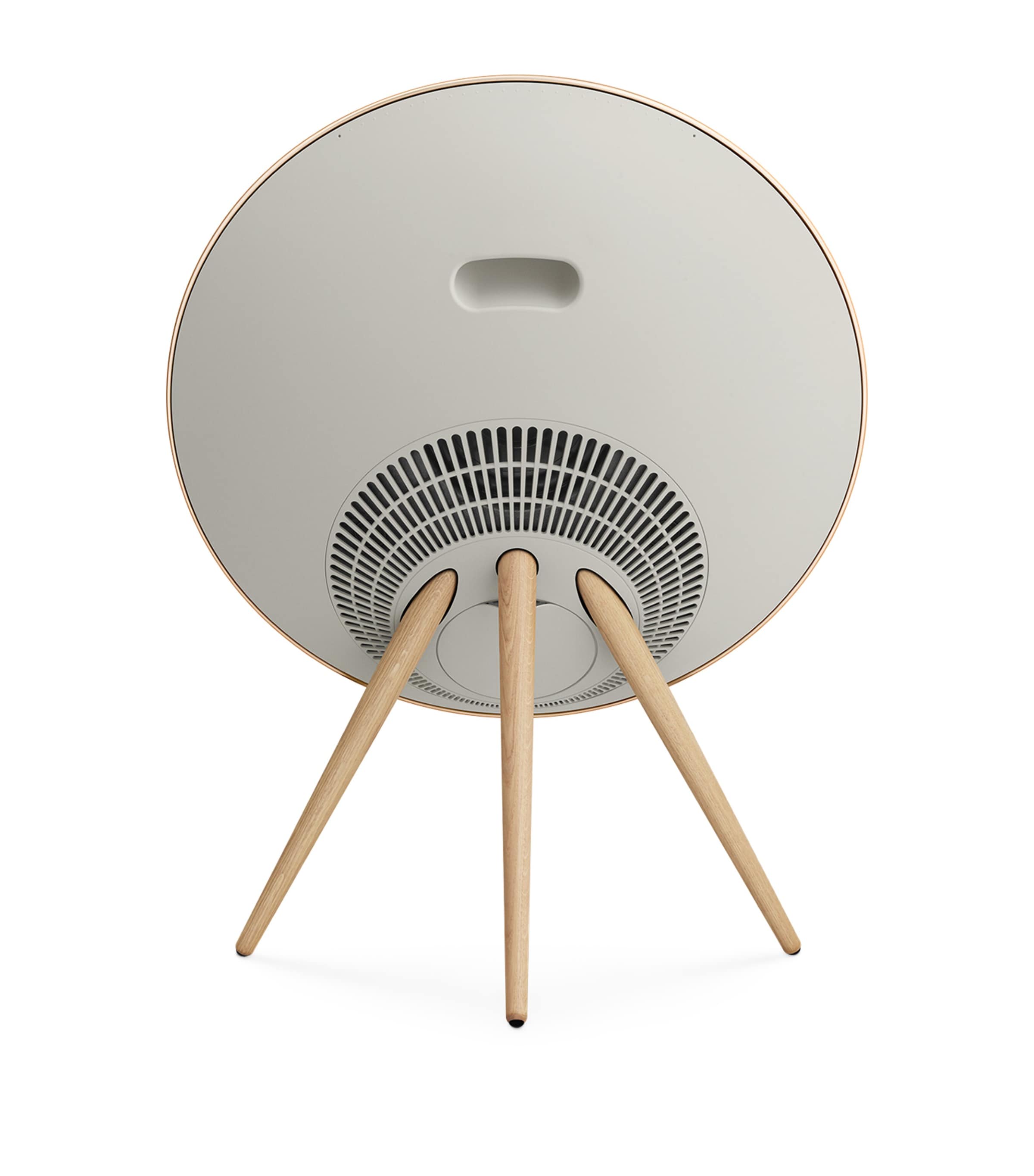 Beosound A9 5th Generation Speaker GOLD TONE, WHITE OAK Image 4