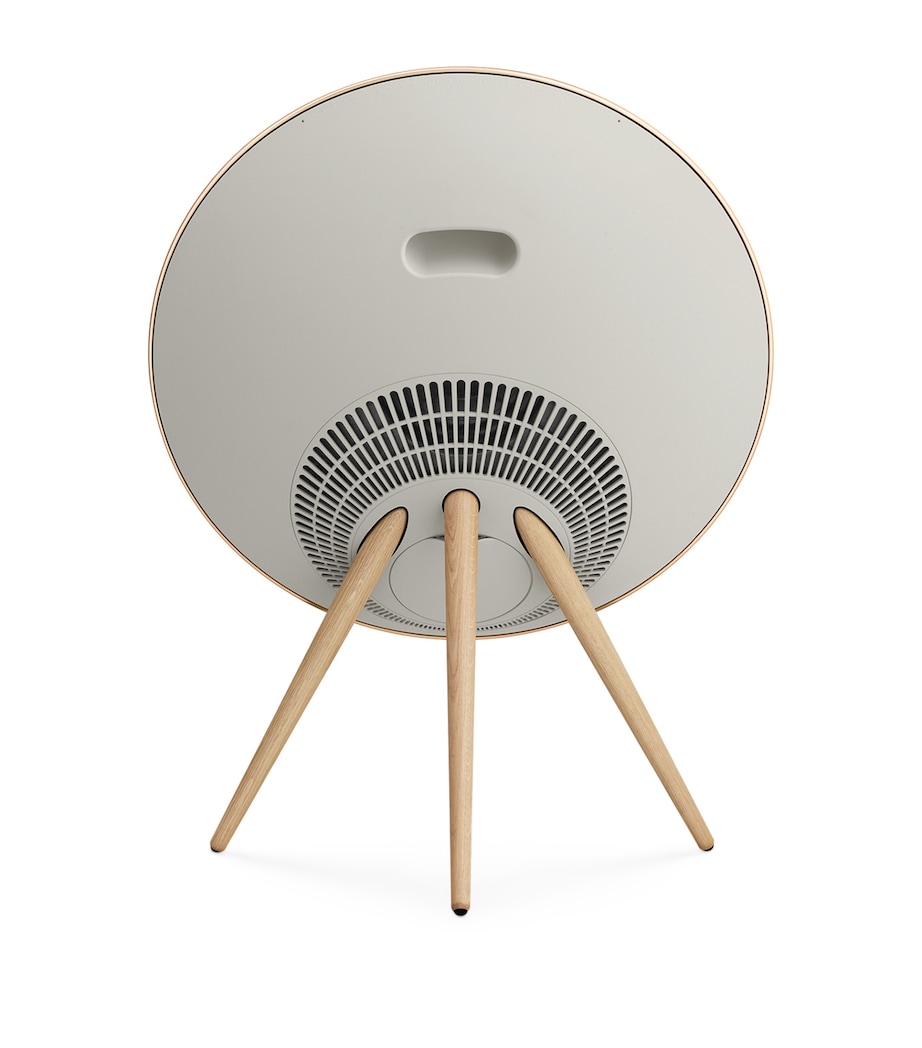 Beosound A9 5th Generation Speaker GOLD TONE, WHITE OAK Image 4