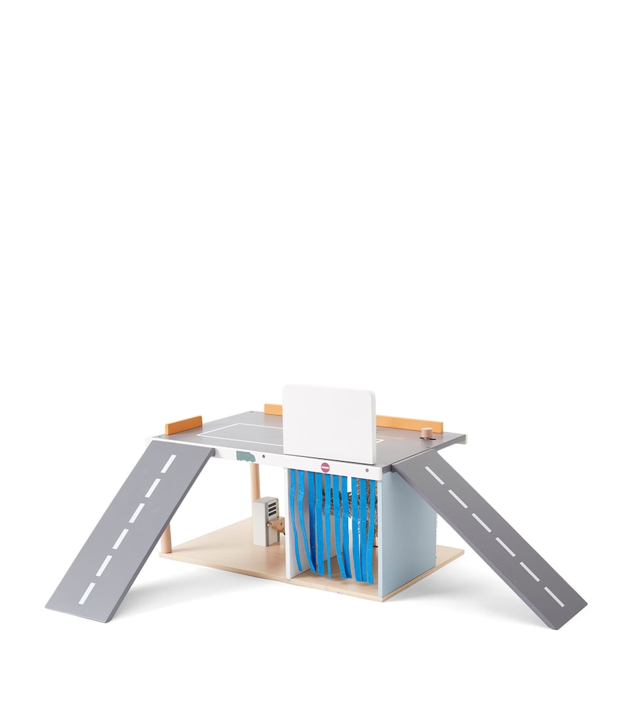 Wooden Car Wash Service Centre MULTI Image 2