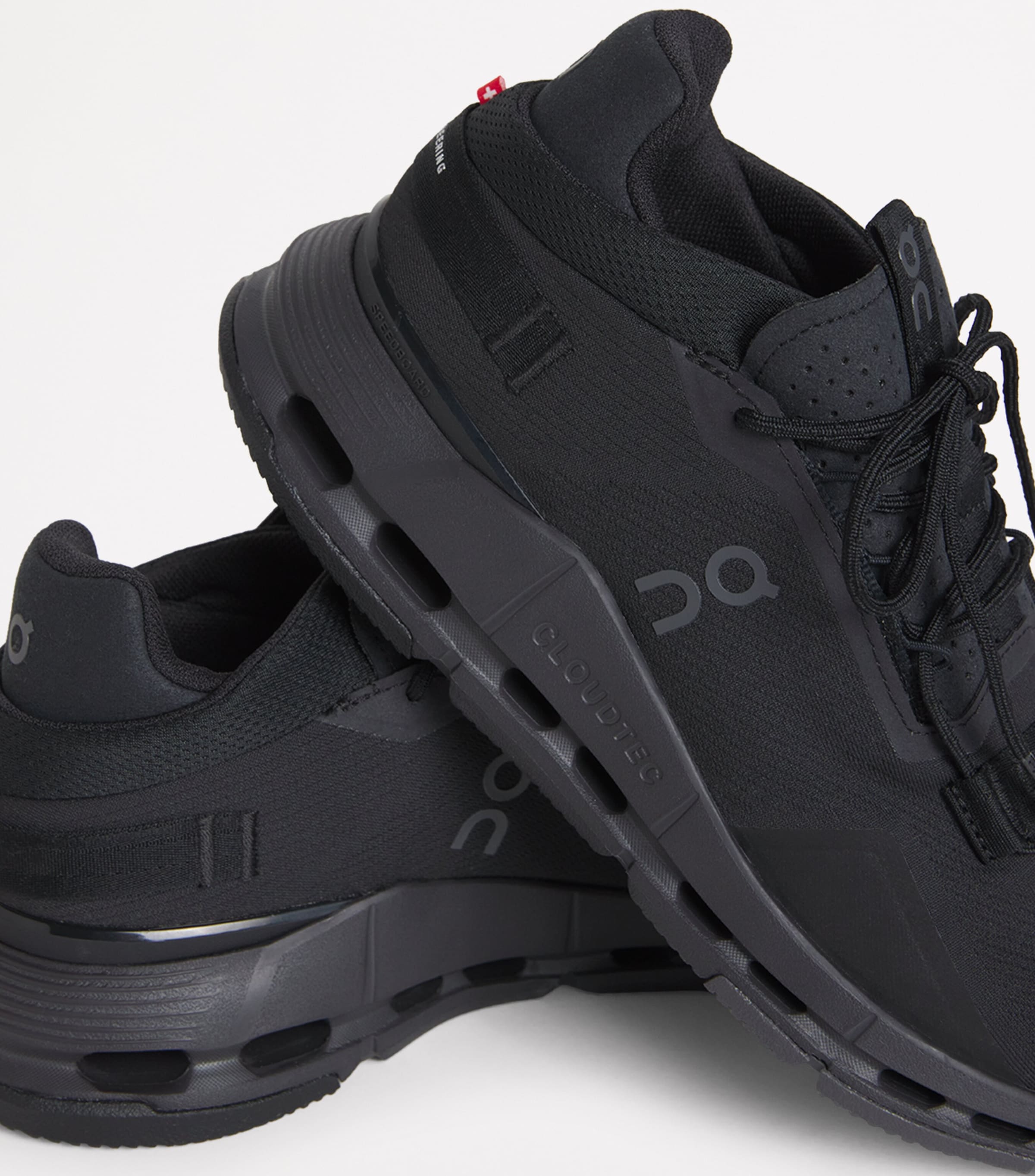 On Cloudnova 2 Trainers All Black Image 7