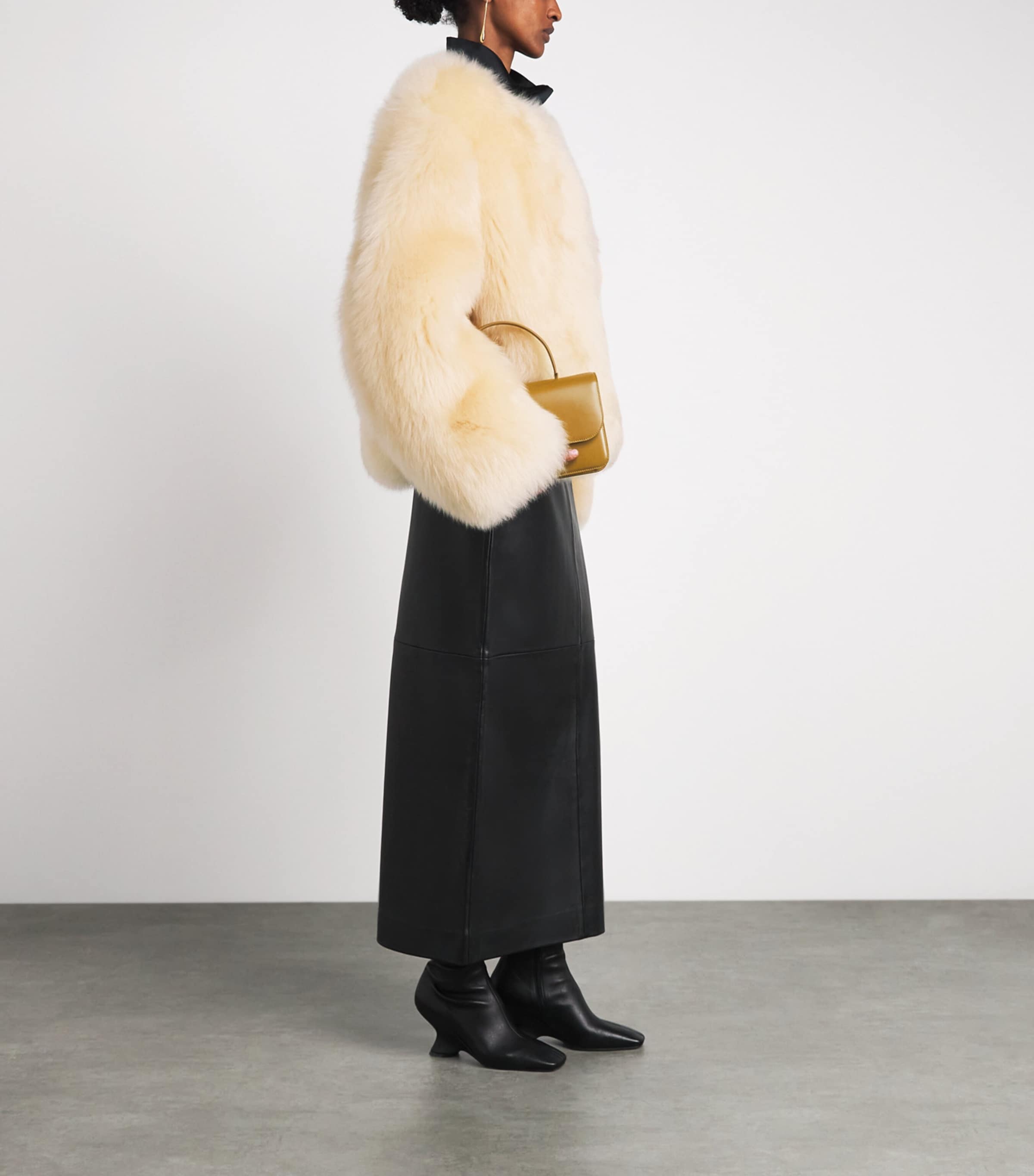 CHAROUX Womens Shearling Calin Coat Warm Cream Image 2