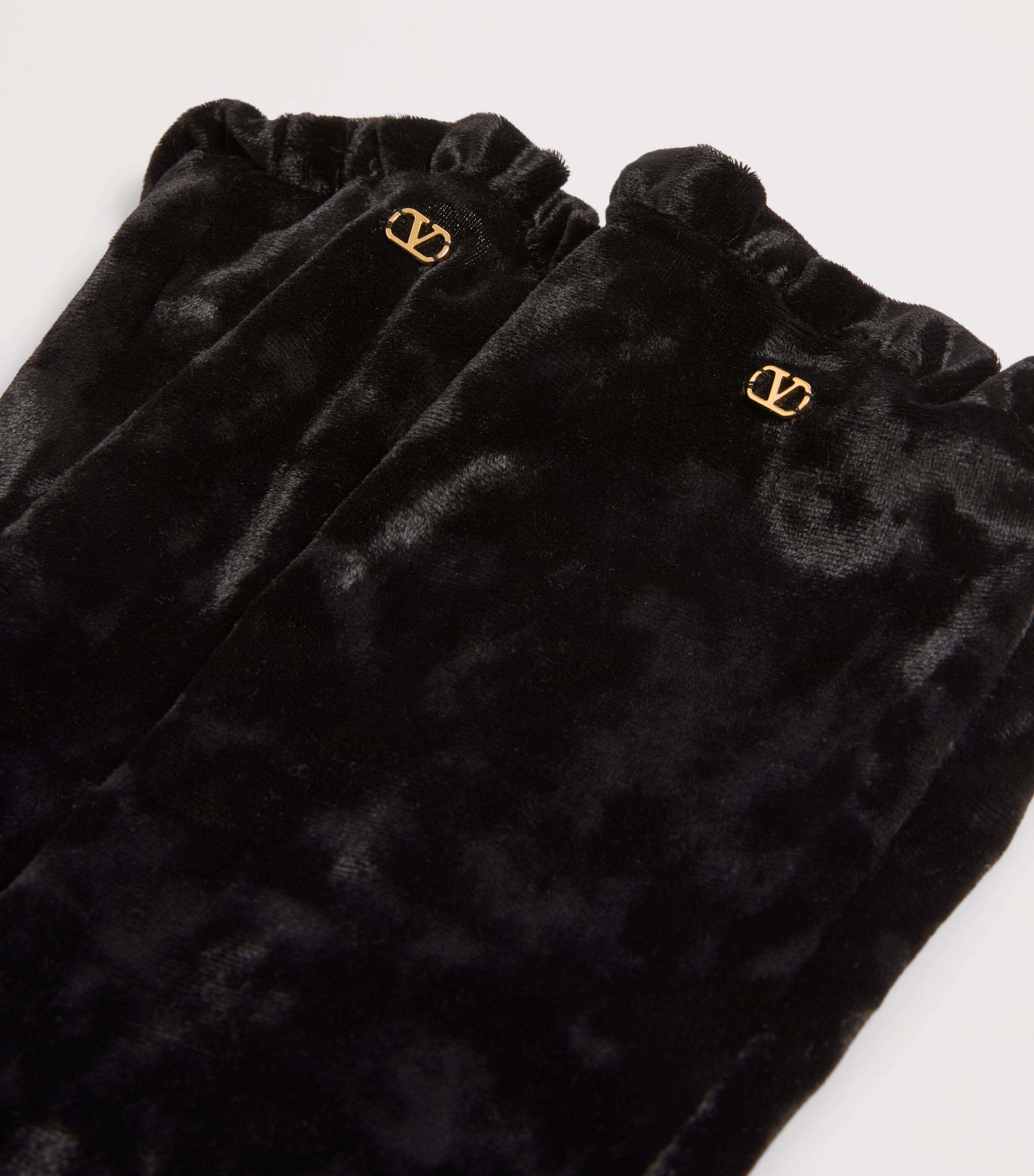 Long Chenille VLogo Gloves N06 Image 4