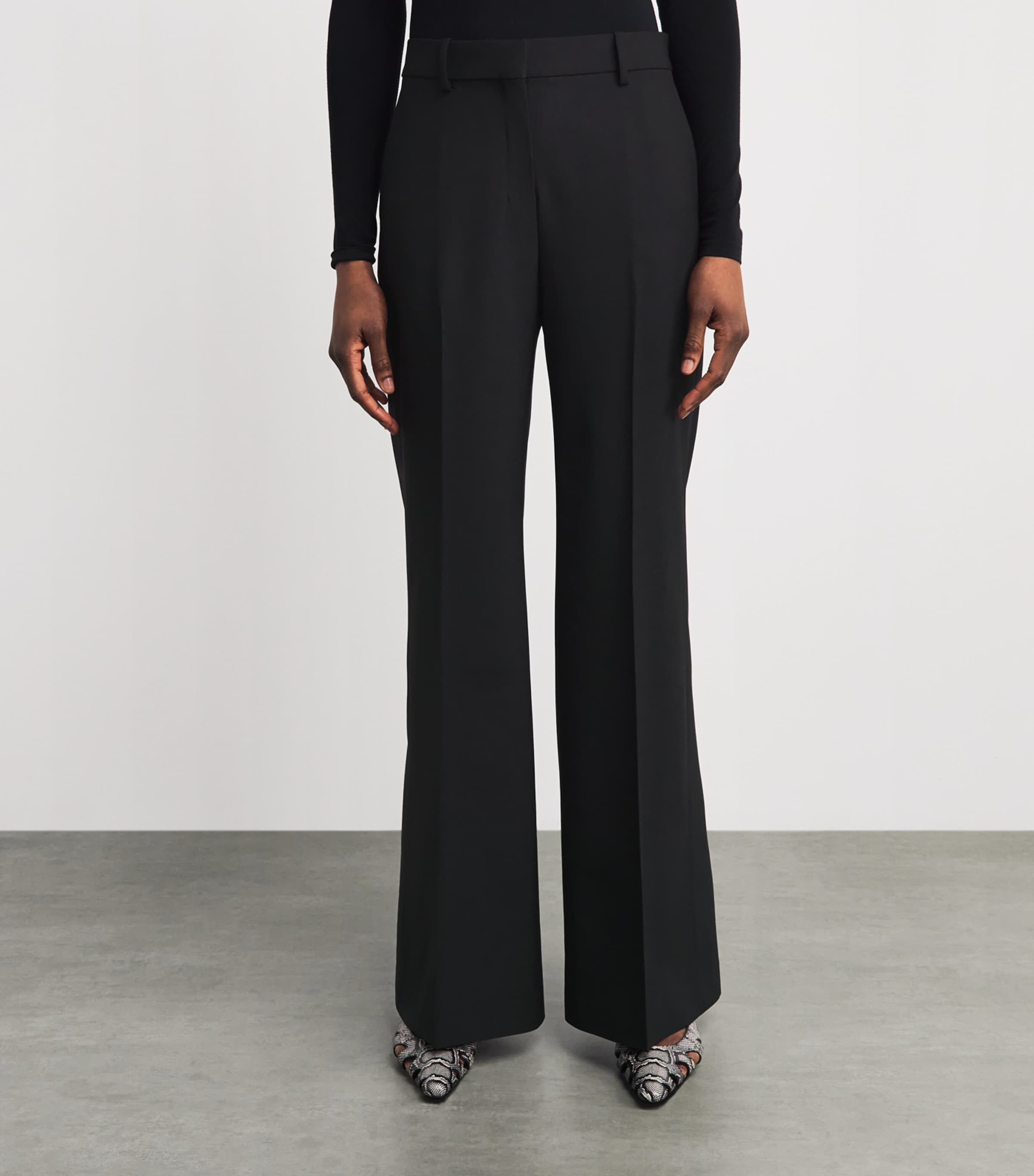 Stretch-Wool Flared Trousers 001 BLACK Image 4