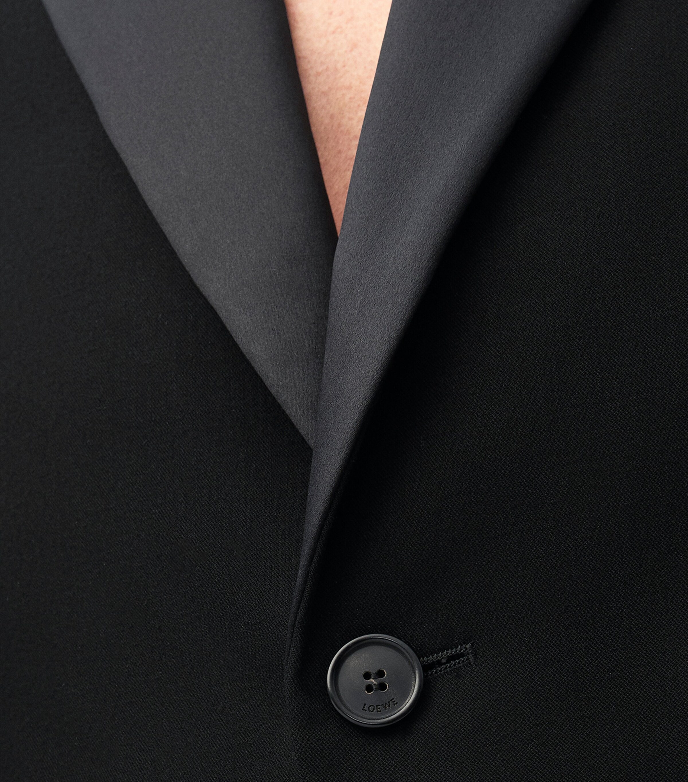 Wool-Blend Exaggerated-Sleeve Blazer BLACK Image 4