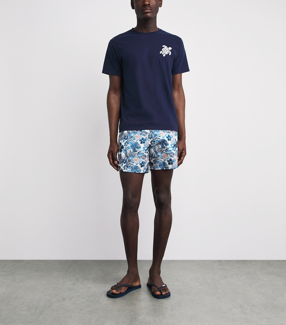 Vilebrequin Mens Stretch Island Flowers Swim Shorts Blanc Image 2
