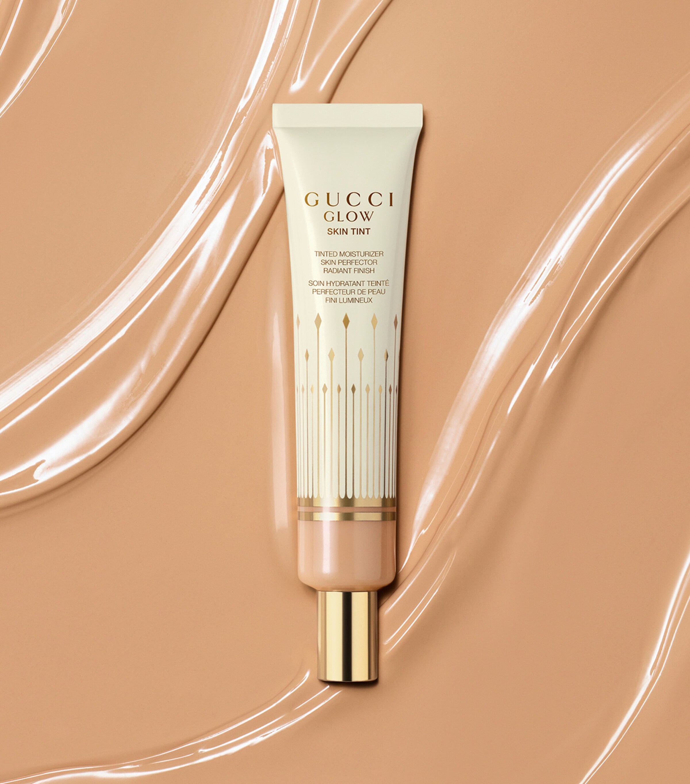 Gucci Glow Skin Tint Moisturiser (40ml) 48 MEDIUM Image 6