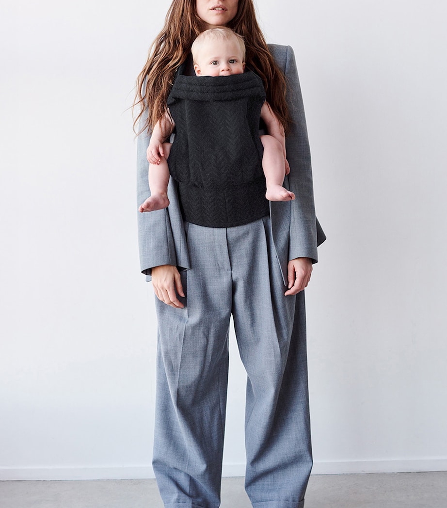 Zeitgeist Arrow Zorro Baby Carrier BLACK Image 2
