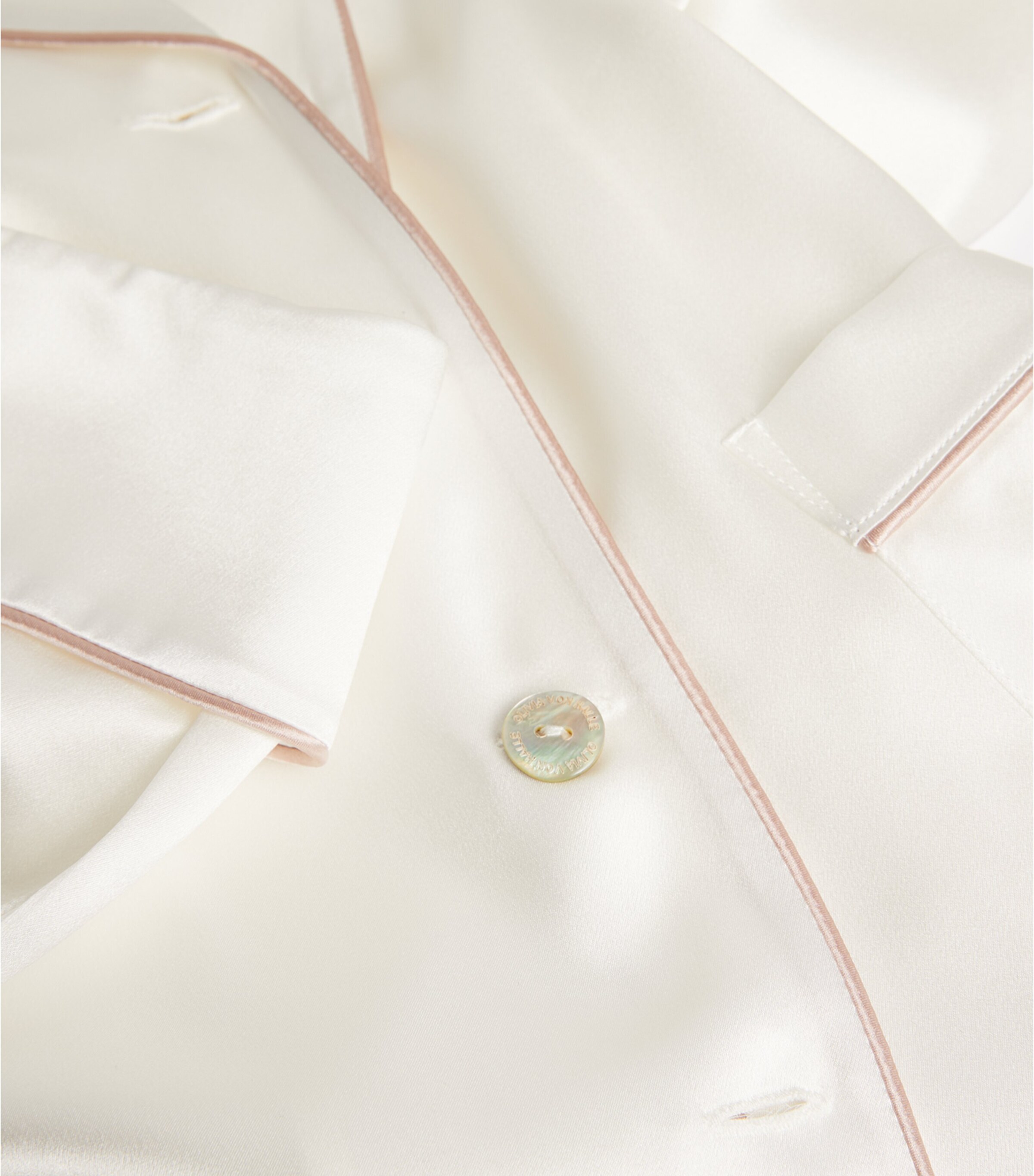 Silk Coco Pyjama Set IVORY OYSTER Image 10