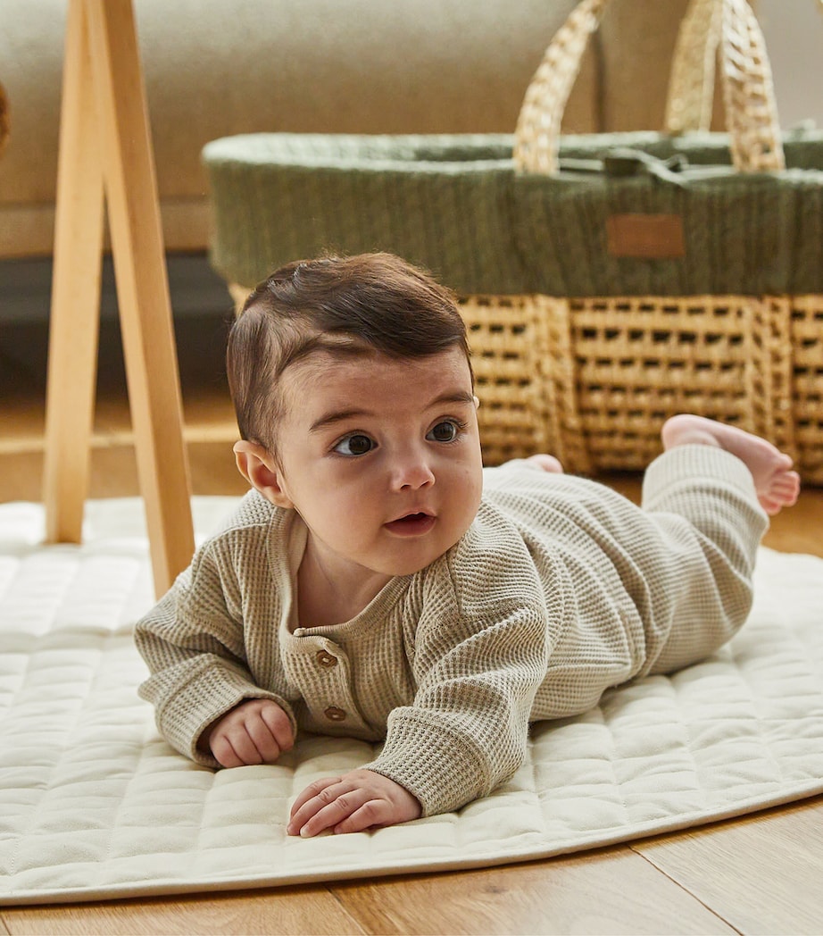 Knitted Moses Basket and Mattress JUNIPER Image 2