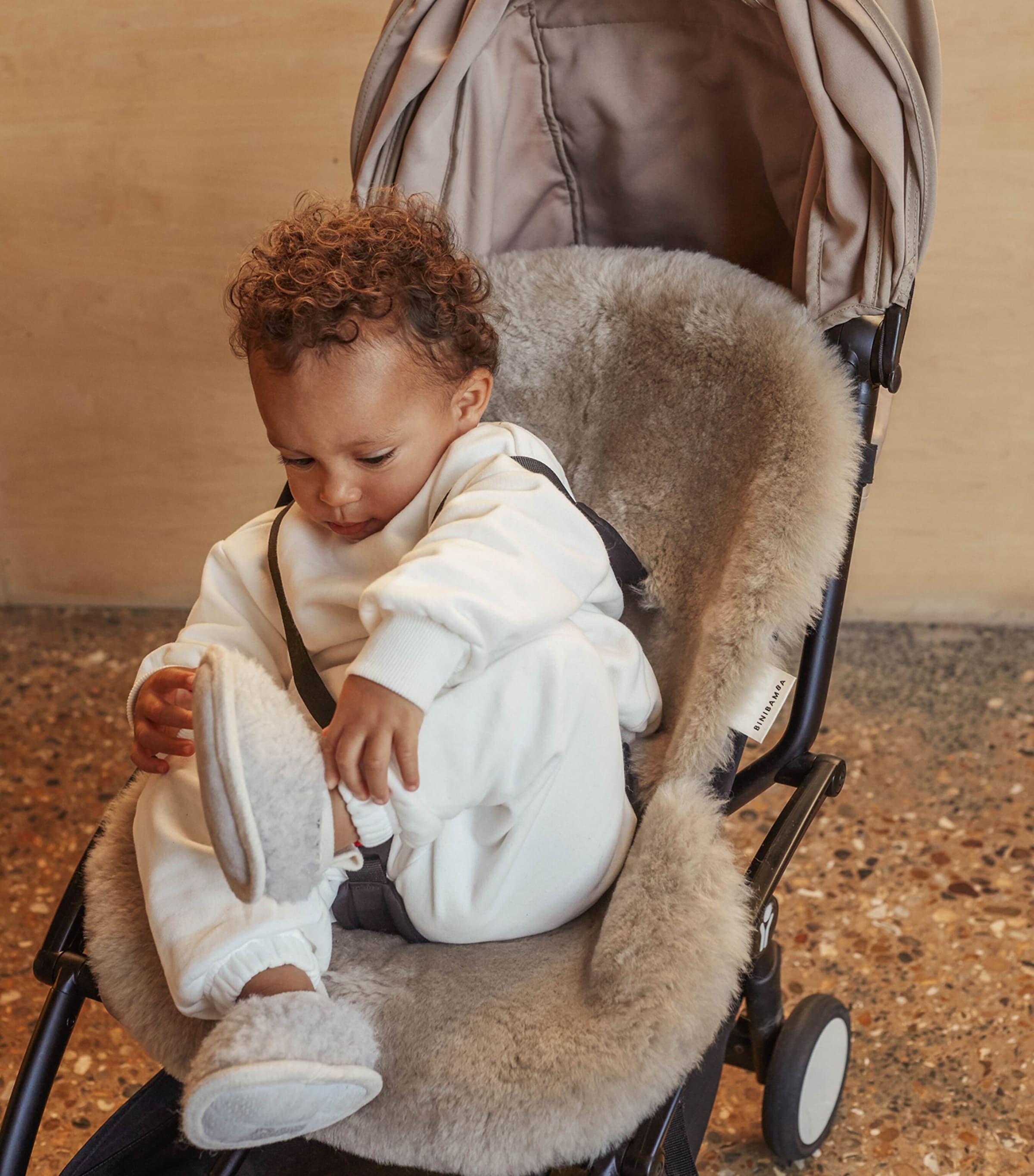 Binibamba Sheepskin Snuggler Toast Image 3
