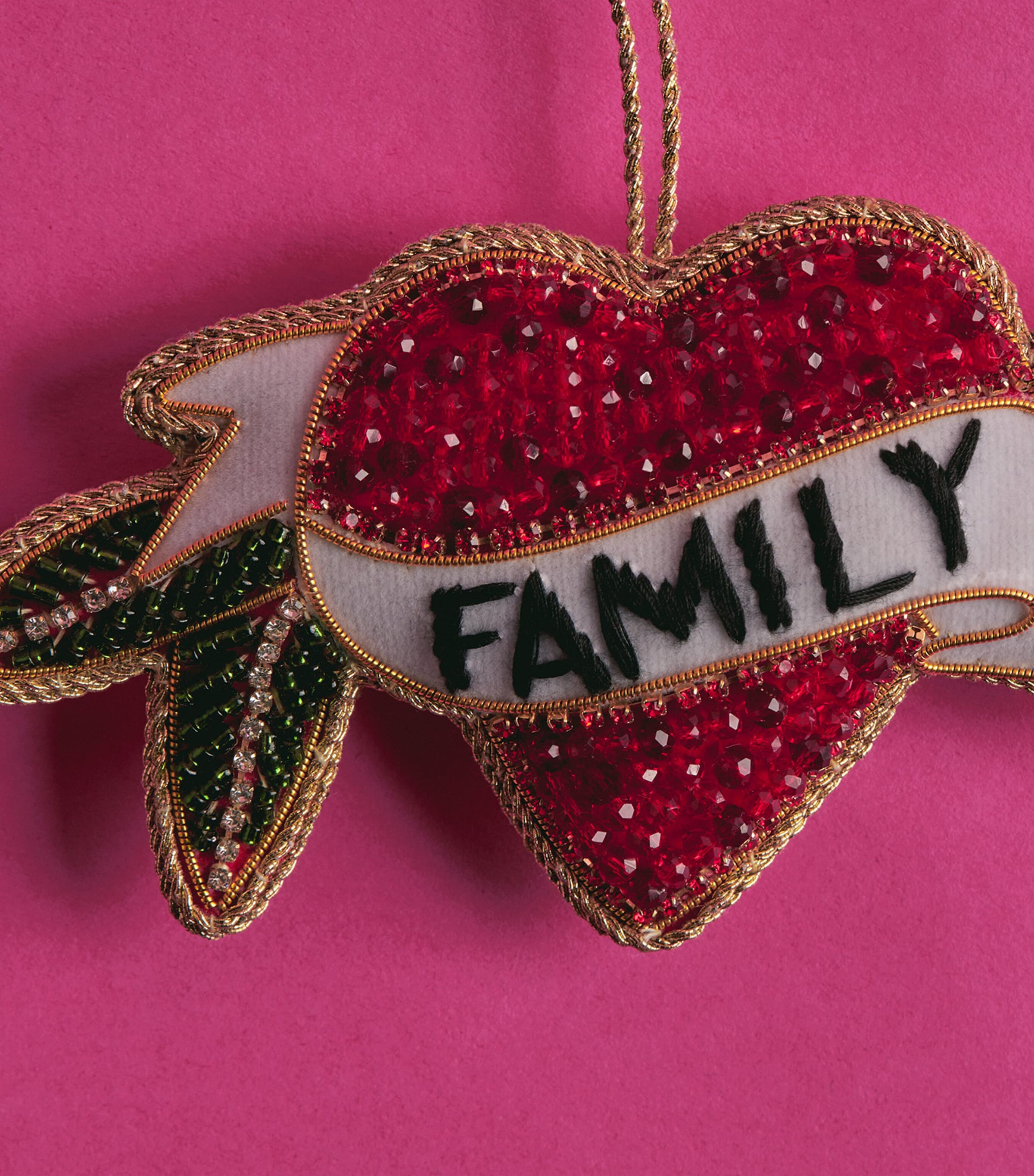 Tinker Tailor Family Banner Heart Tree Decoration Red & White Image 2