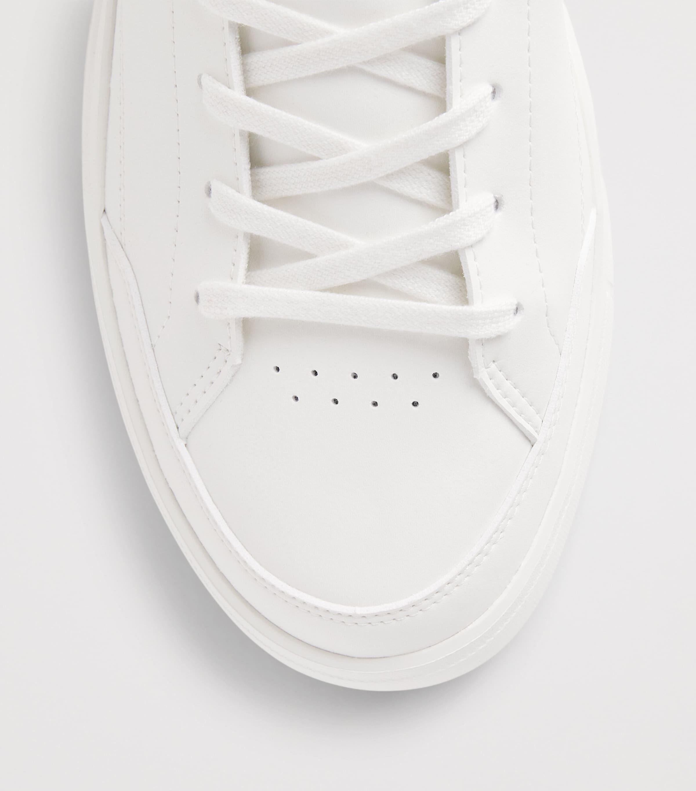 On THE ROGER Centre Court Sneakers Ivory | Maroon Image 5