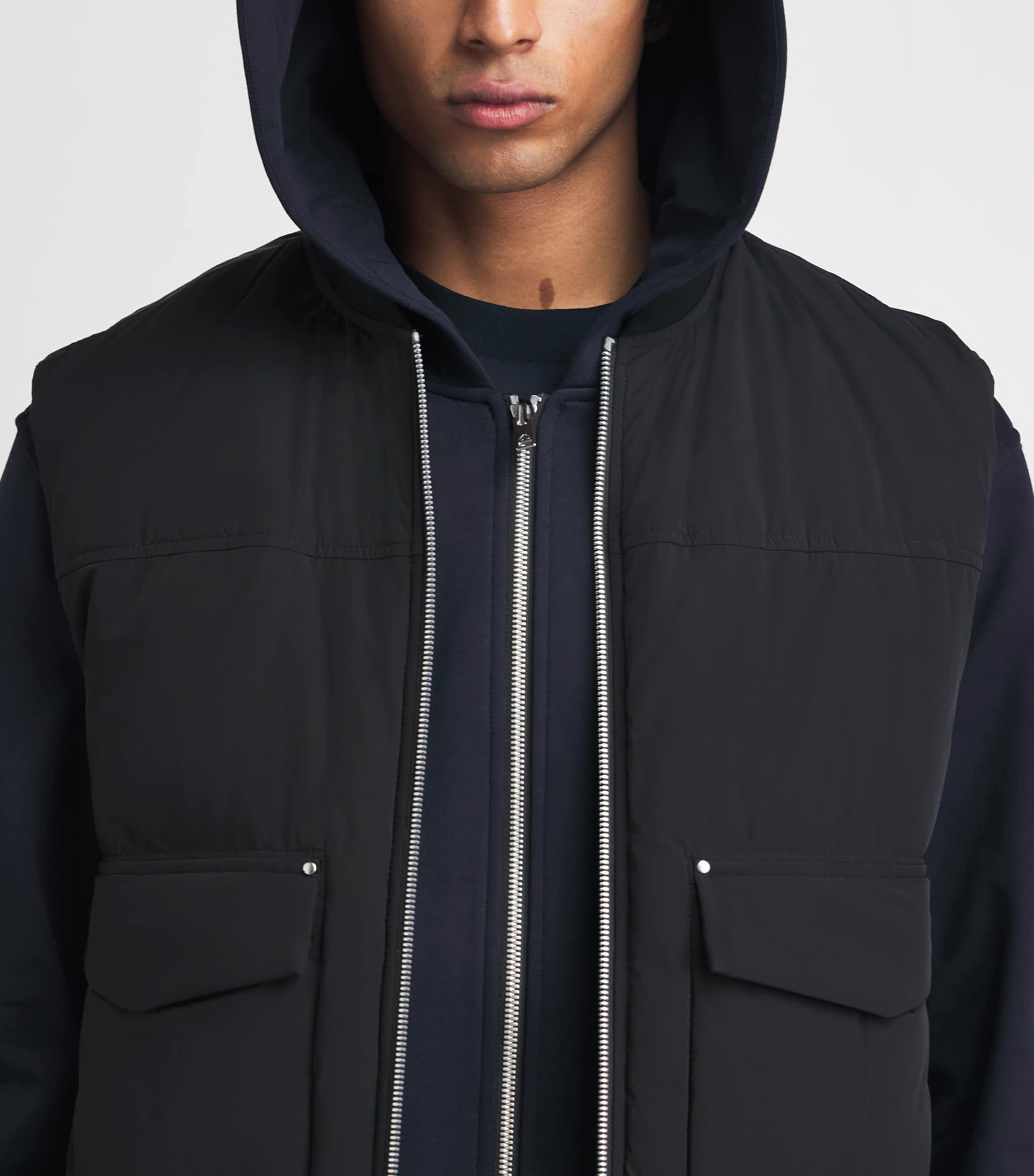 Moose Knuckles Mens Down-Filled Brixton Gilet Black Image 3