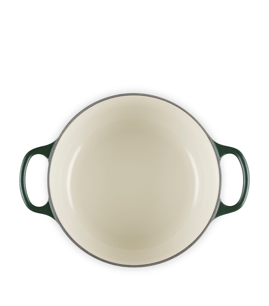 Le Creuset Cast Iron Round Casserole Dish (20cm) Green Image 4