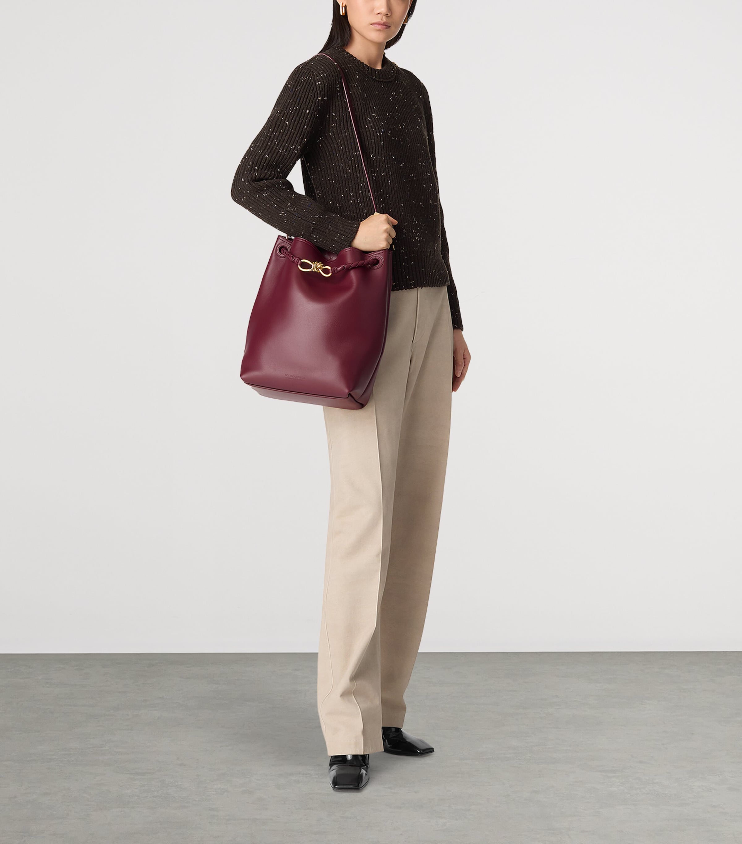 Leather Andiamo Bucket Bag 2250 Image 4