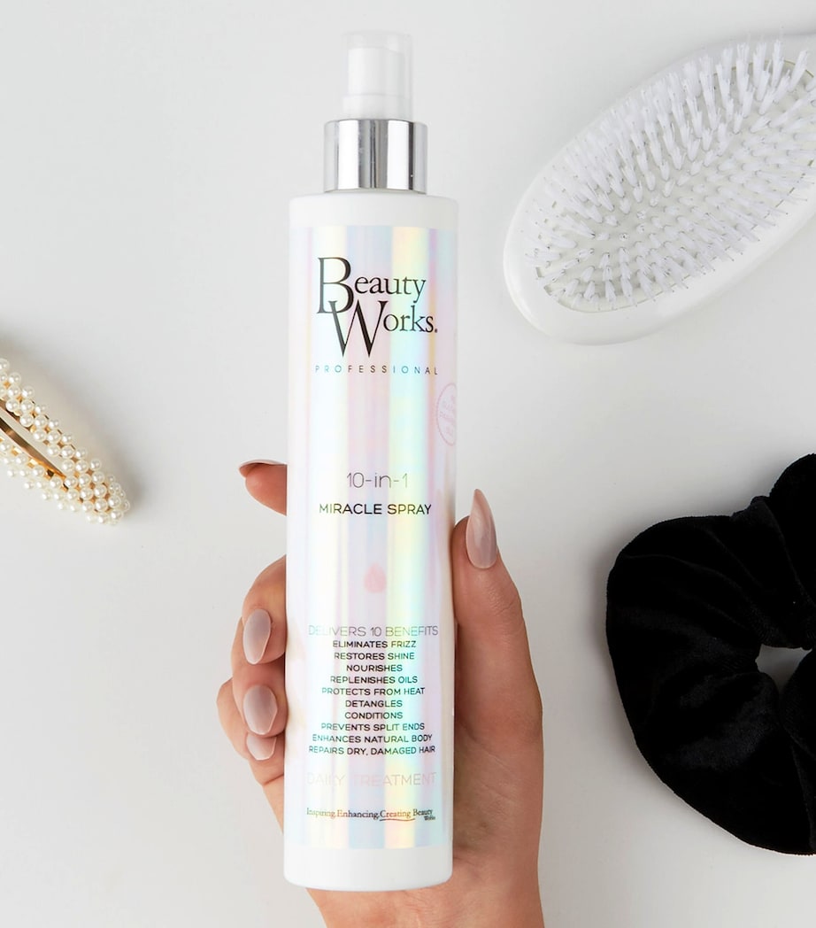 10-in-1 Miracle Spray (250ml) NO COLOUR Image 2