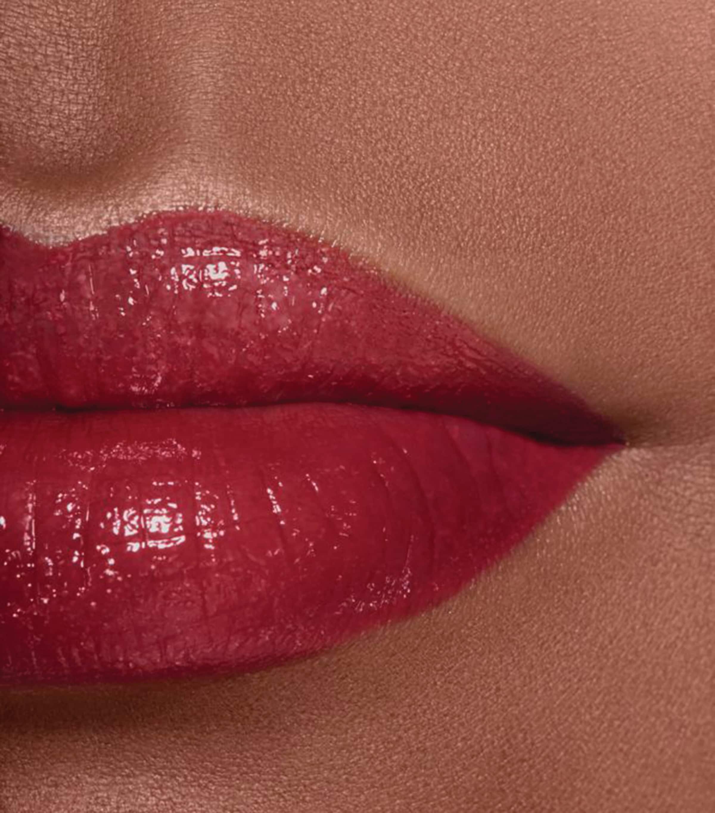 ROUGE COCO FLASH Lipstick INTENSE Image 4