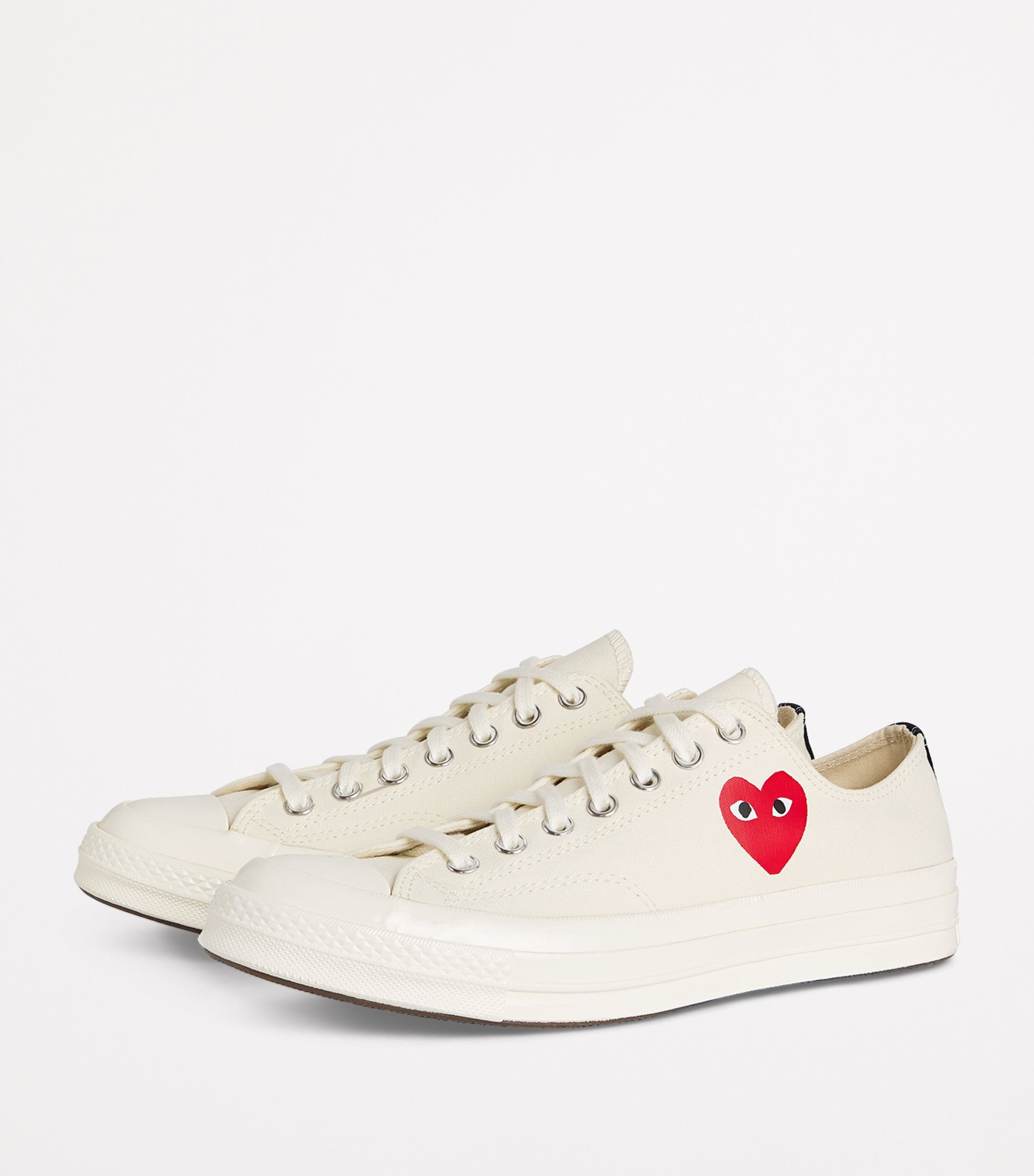 x Converse Heart Chuck Taylor All Star '70 Low-Top Sneakers WHITE Image 3