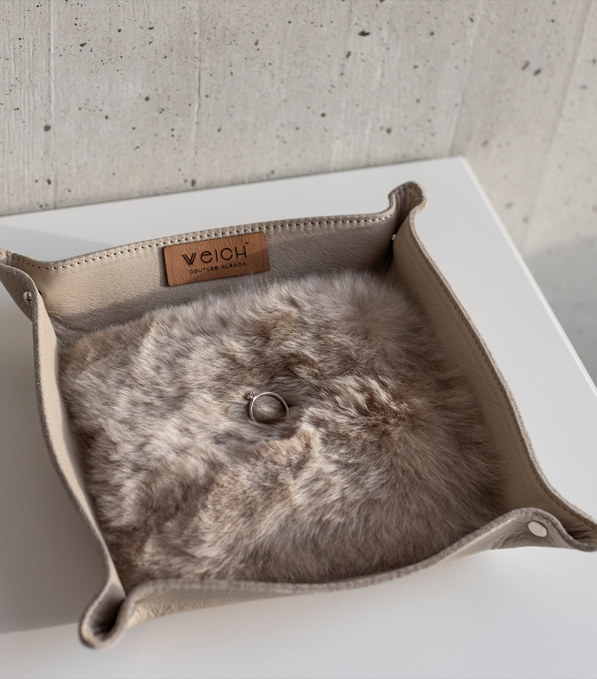 Todo Catchall Tray (20cm x 20cm) TAUPE Image 2