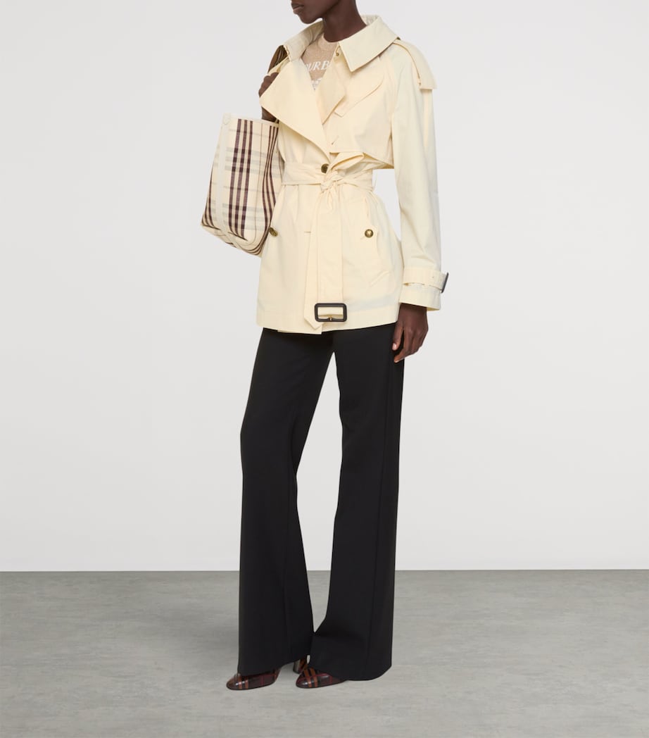 Short Gabardine Fitzrovia Trench Coat CERAMIC WHITE WW PRO Image 2