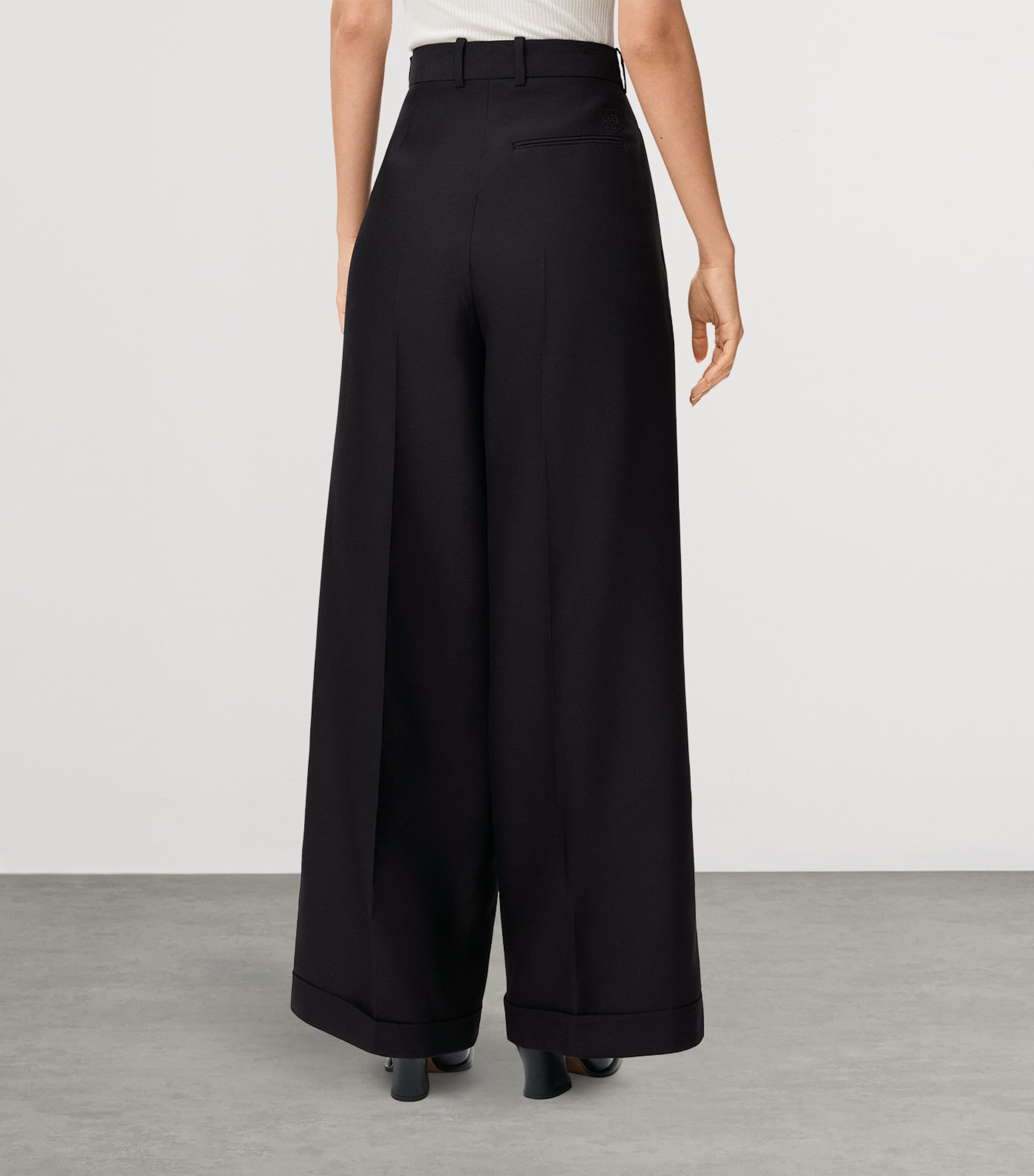 Wool-Silk Wide-Leg Trousers BLACK Image 4