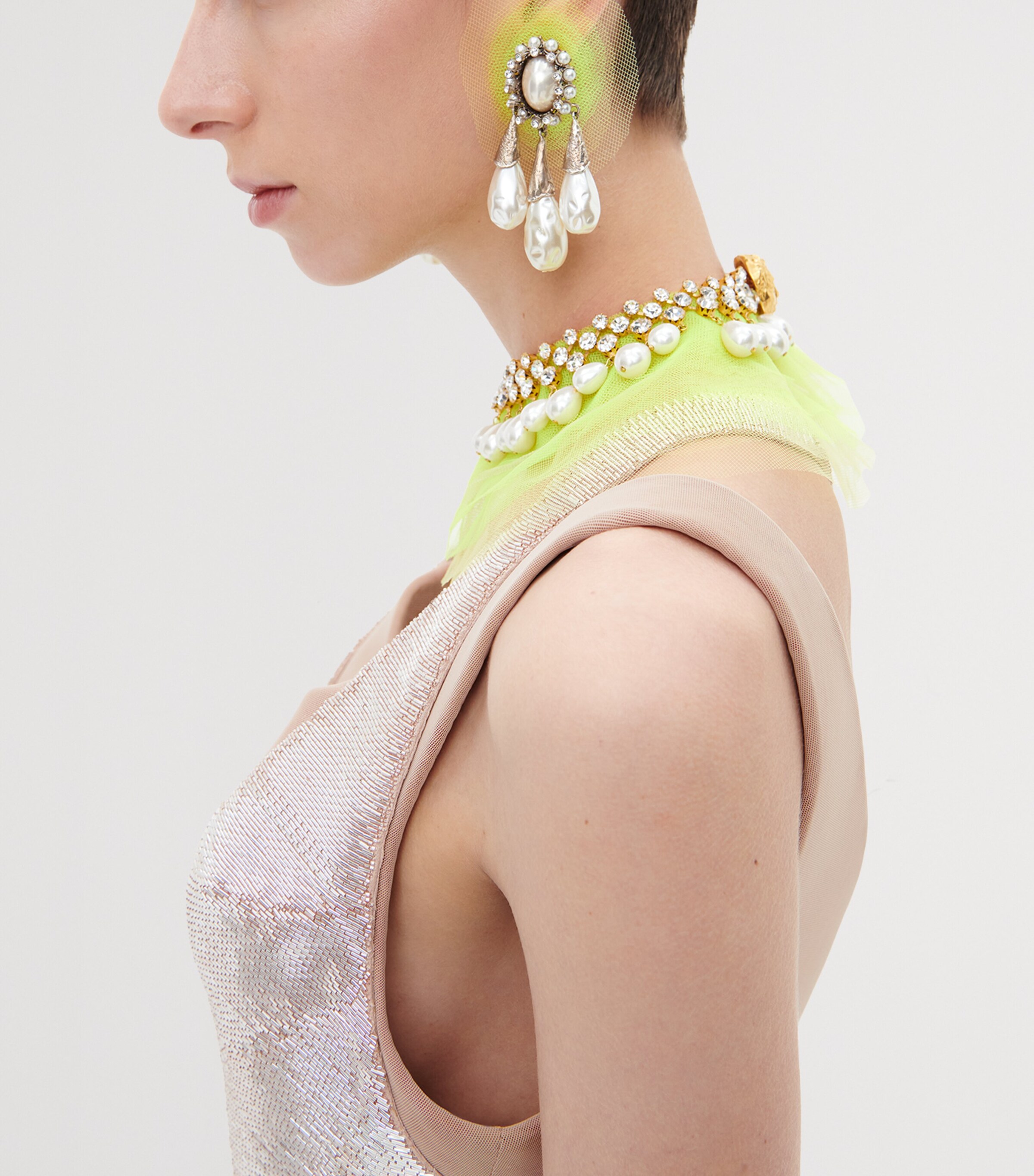 Schiaparelli Faux Pearl Lashes Earrings Pearlescent Image 3