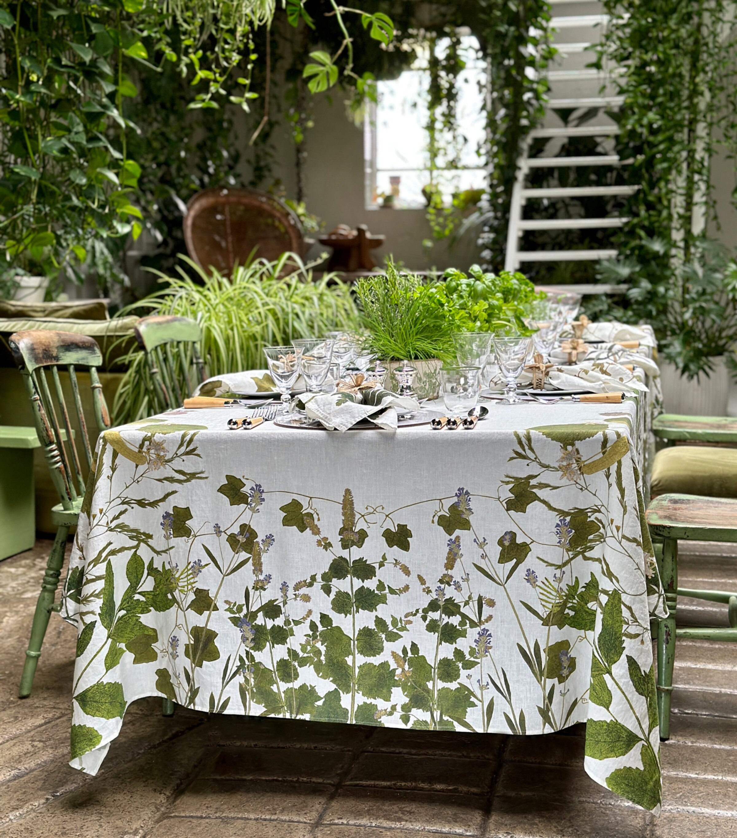 Linen Herb Garden Tablecloth (165cm x 380cm) GREEN Image 3