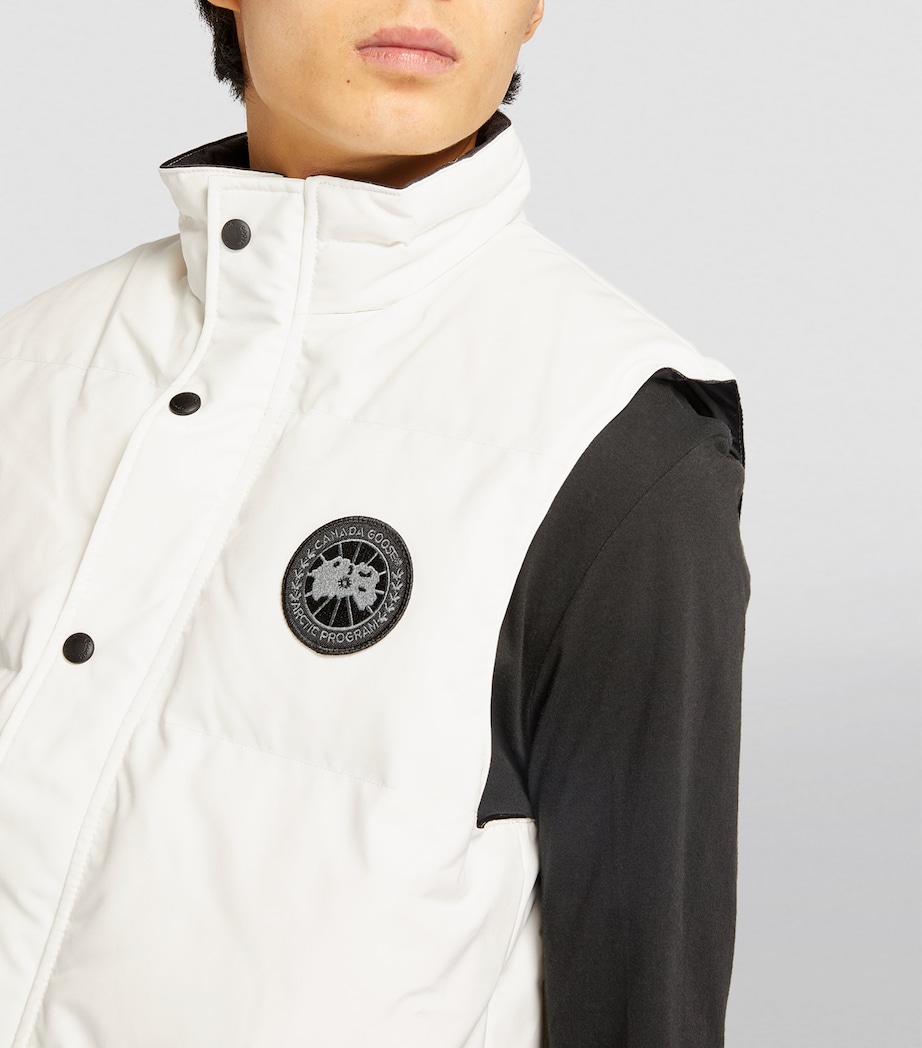 Canada Goose Mens Padded Garson Gilet White Image 6