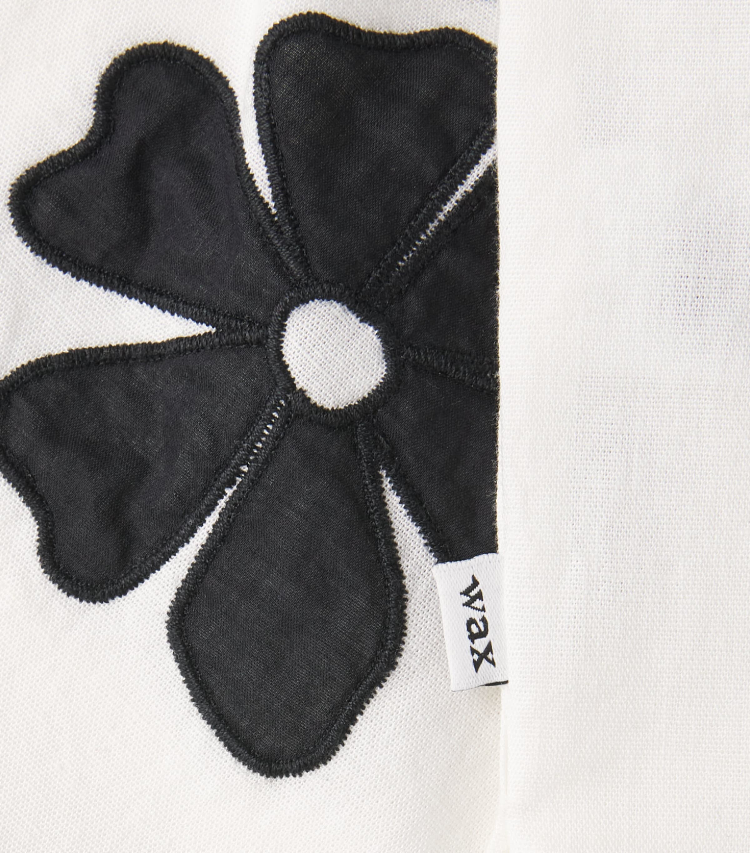 Wax London Mens Linen Floral Appliqué Didcot Shirt Ecru / Black Image 6